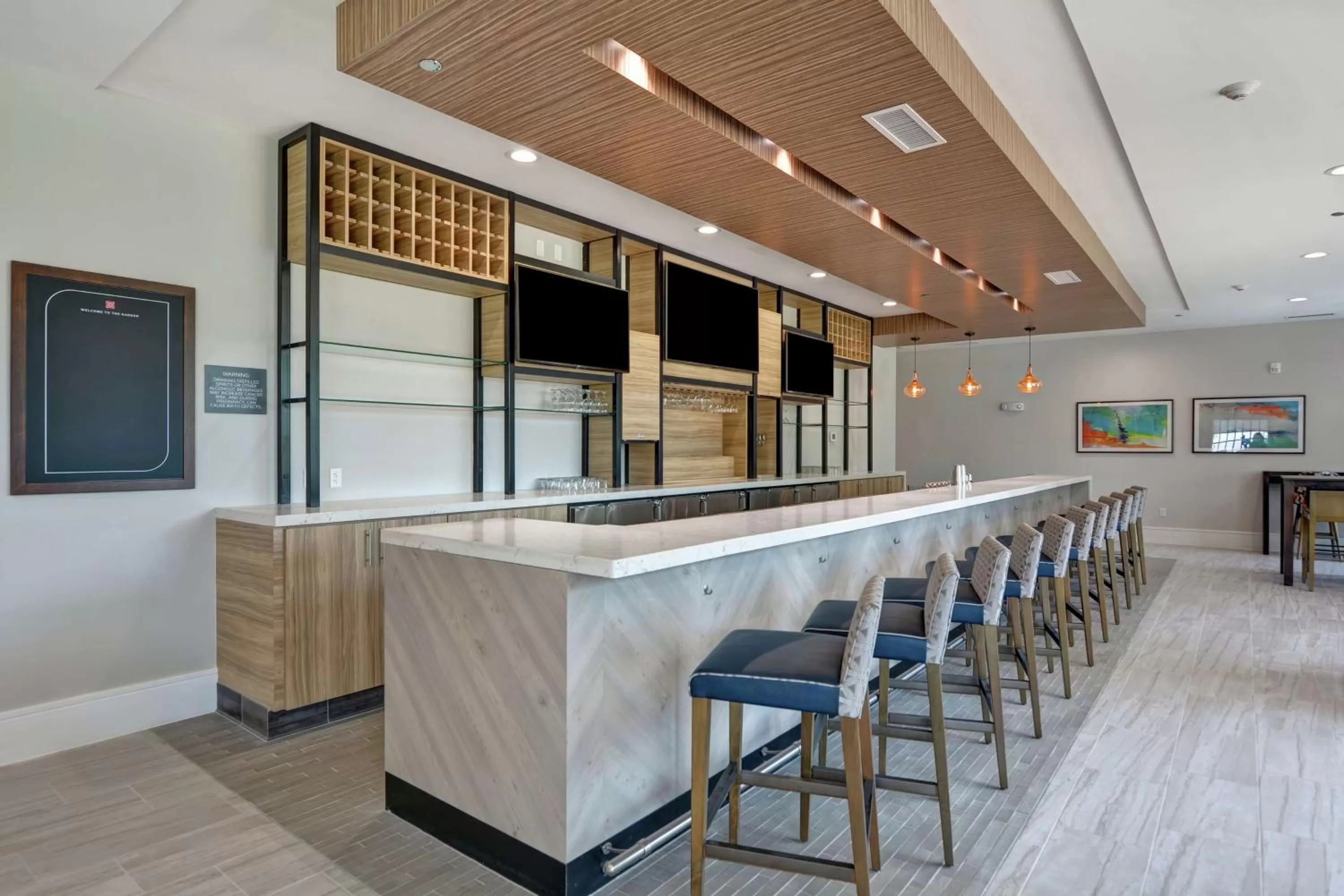 Lounge or bar in Hilton Garden Inn Biloxi