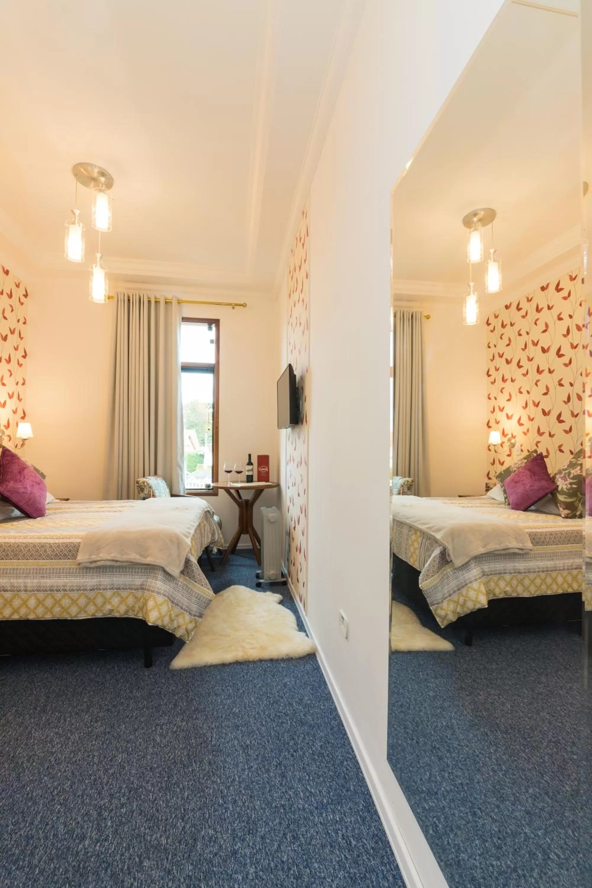 Bathroom, Bed in Caminho das Pedras Pousada de Charme