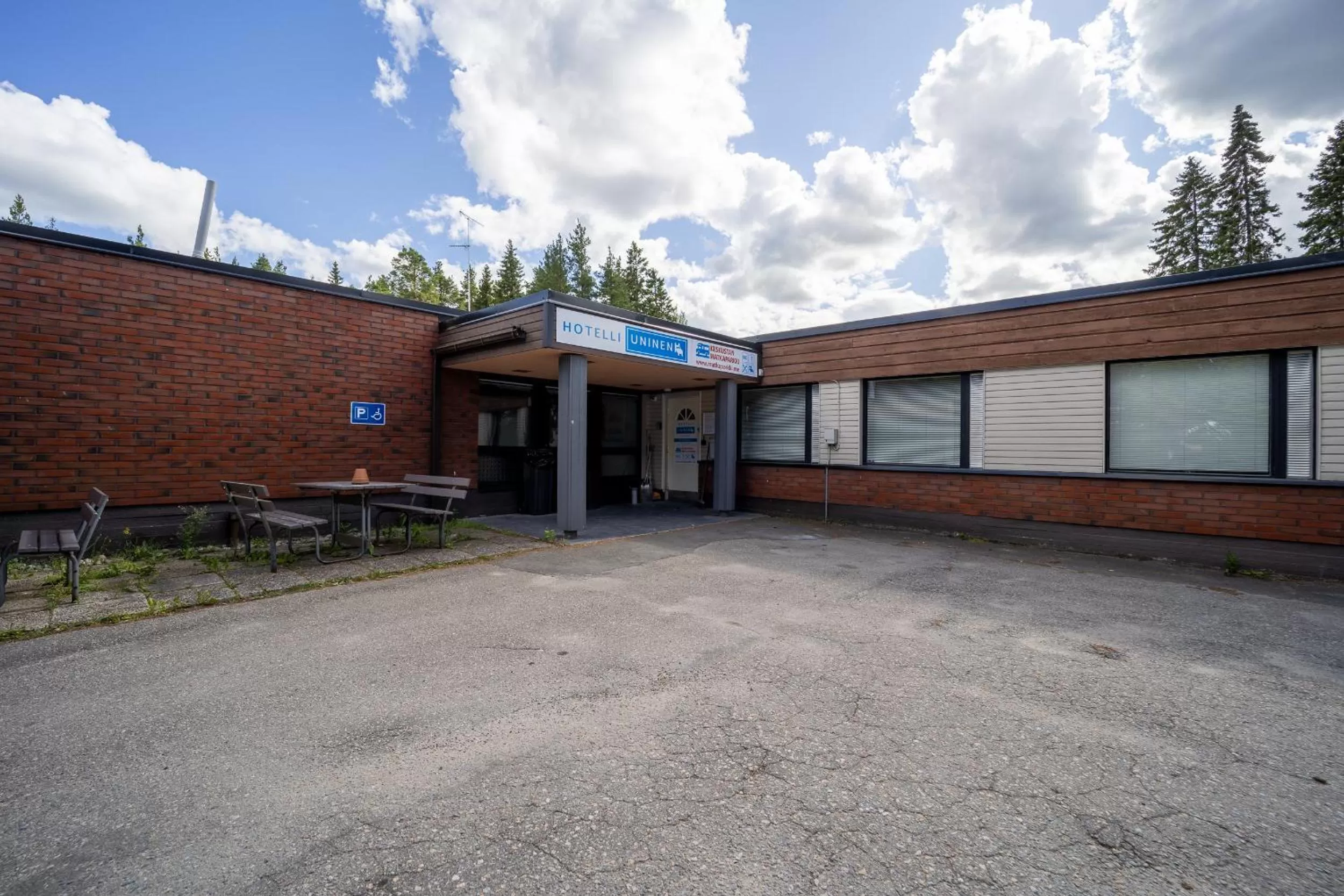 Property Building in Hotelli Uninen Äänekoski