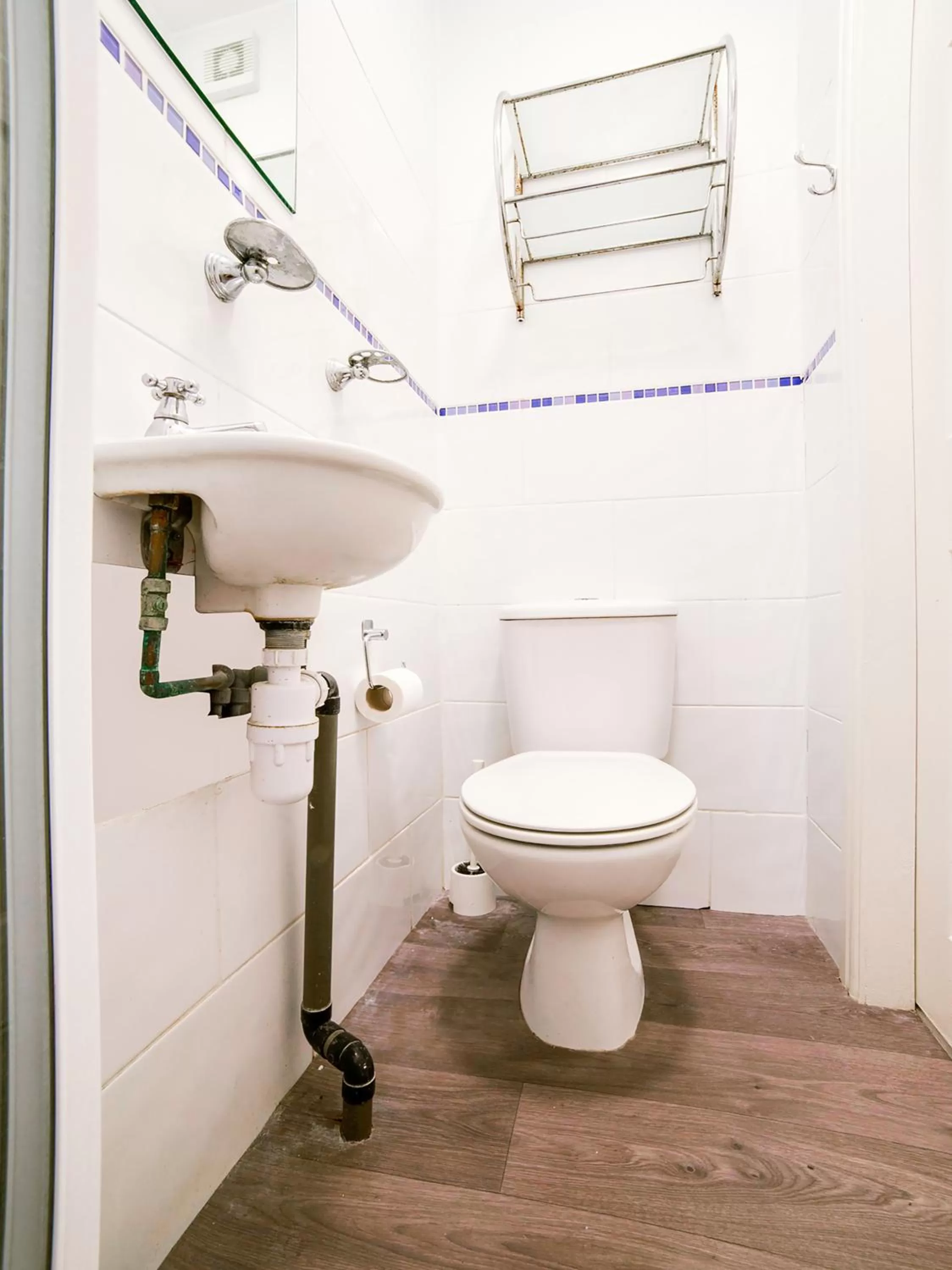 Bathroom in Tequila and Dunlin Rooms Southport Central