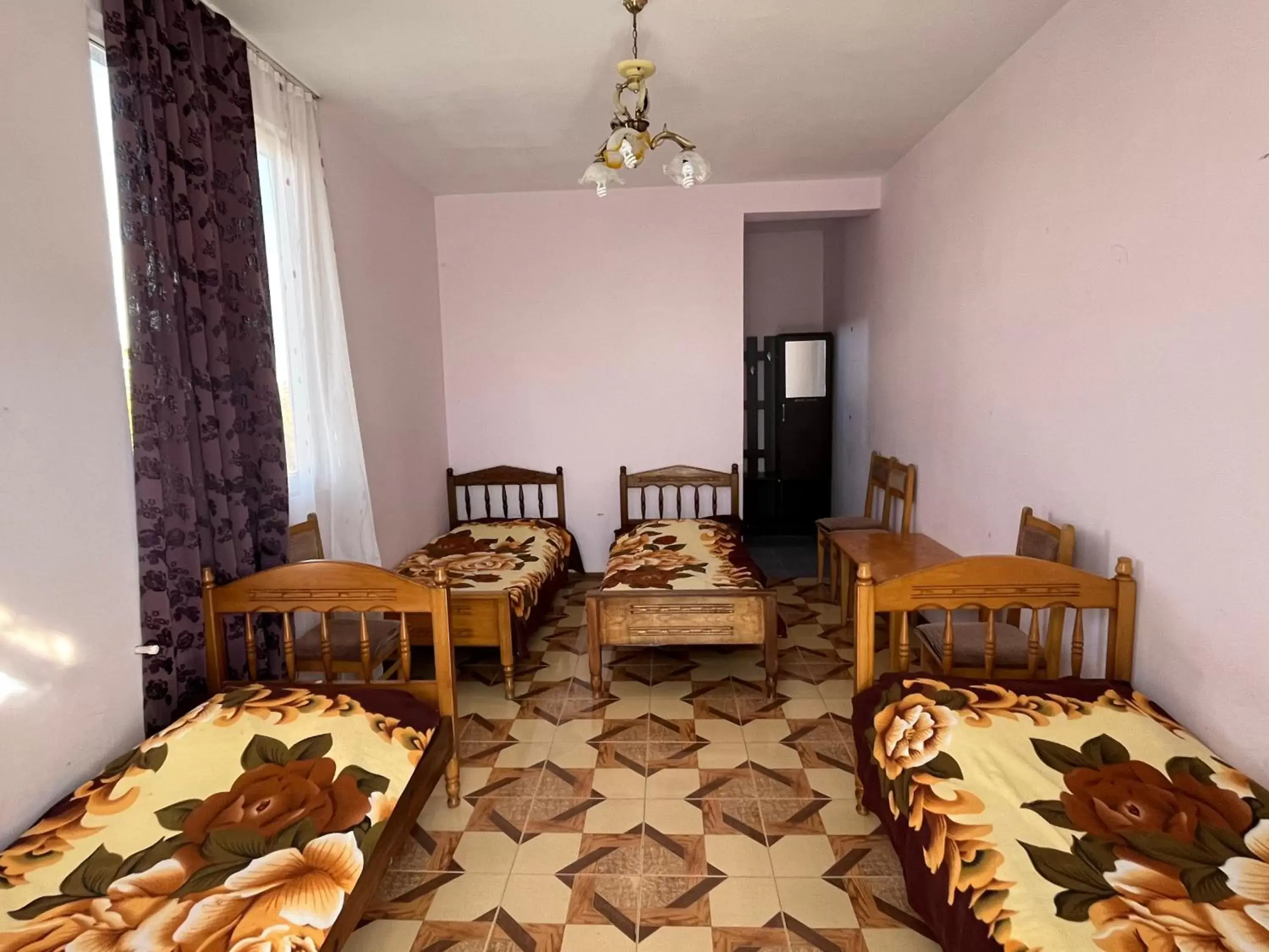 Comfort Triple Room with Shower in GUKA hotel! Comfort Triple Room with Shower in GUKA hotel!