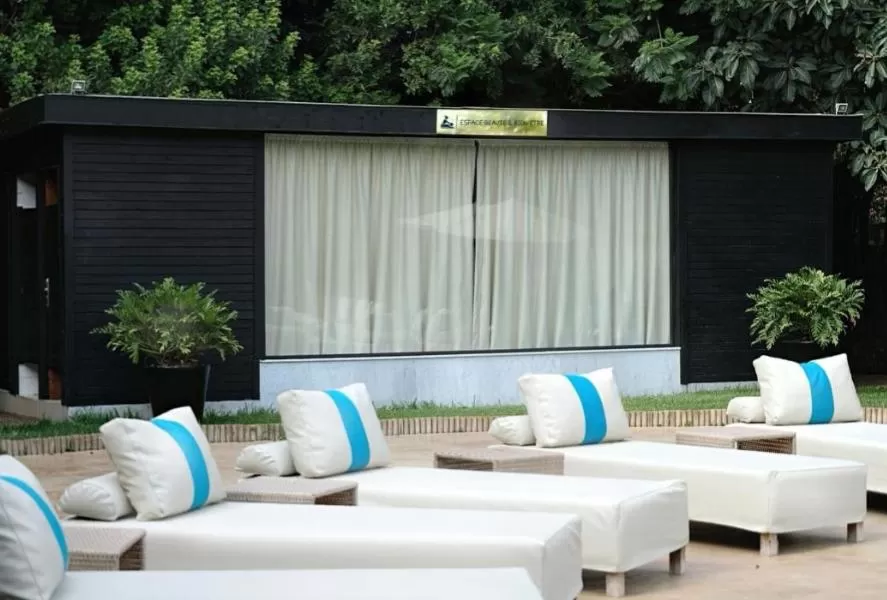 Nightclub / DJ in Le Sphinx Boutique Hôtel