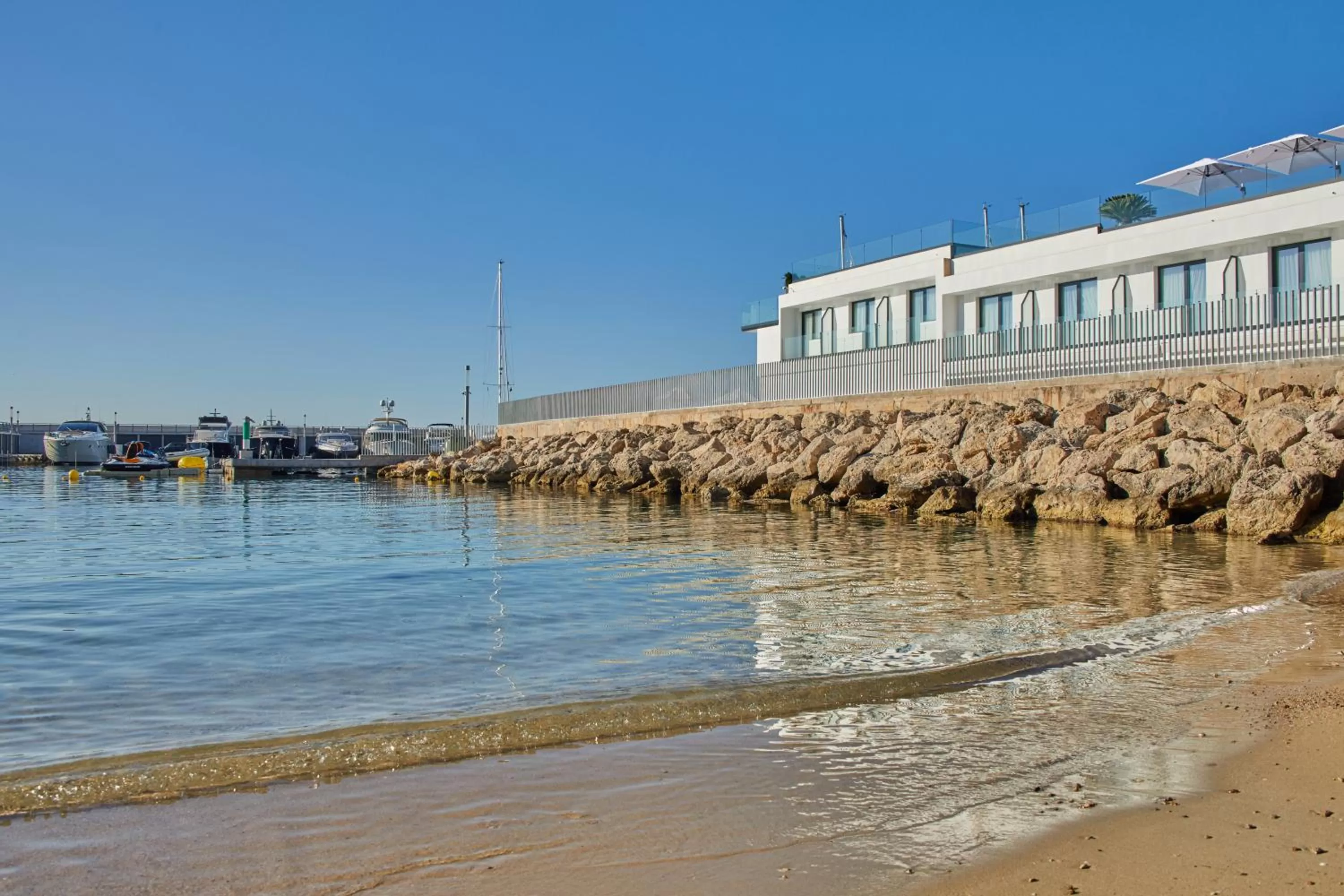 Beach in Calanova Sports Residence