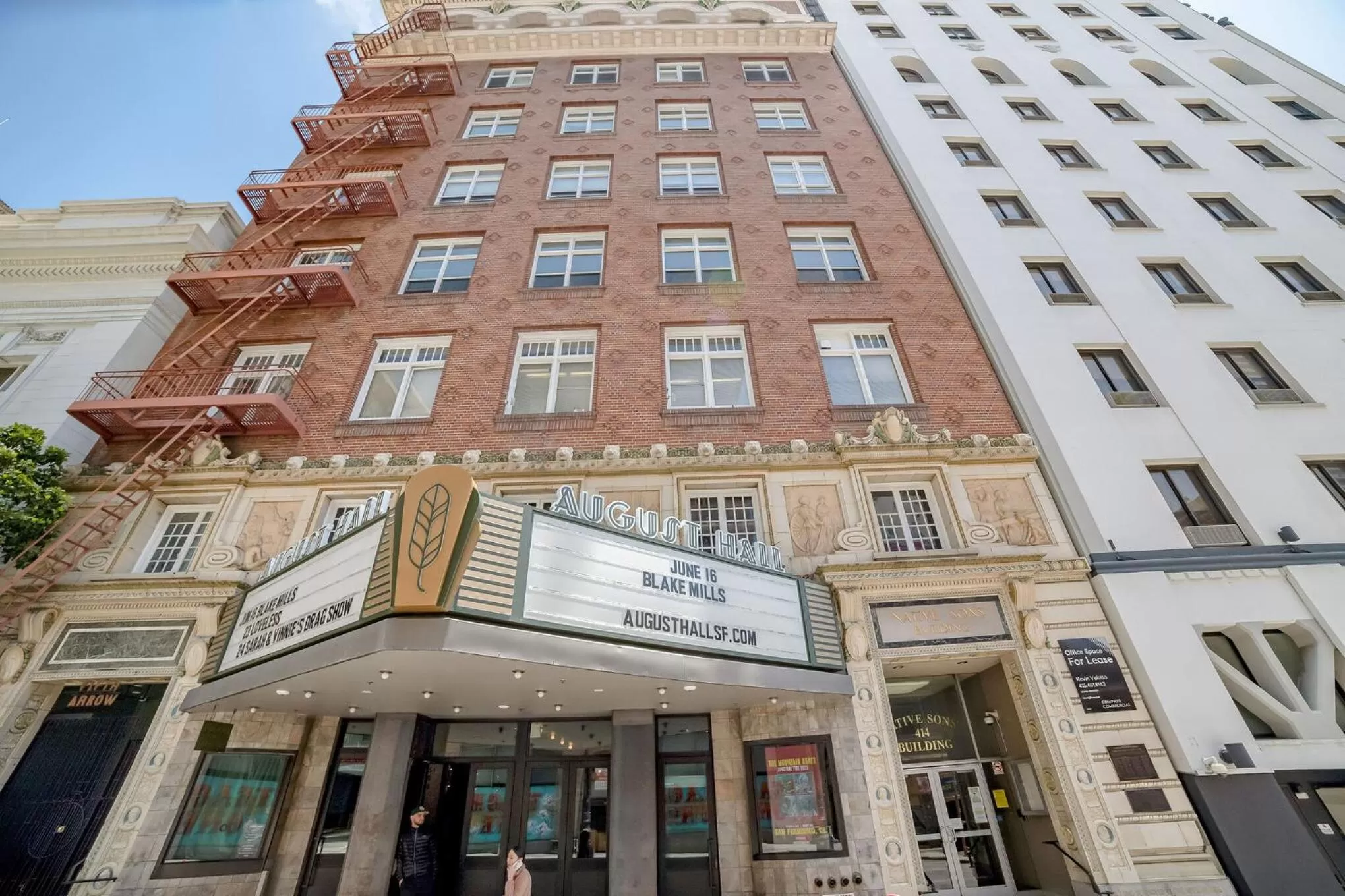 Nearby landmark in Union Square Plaza Hotel