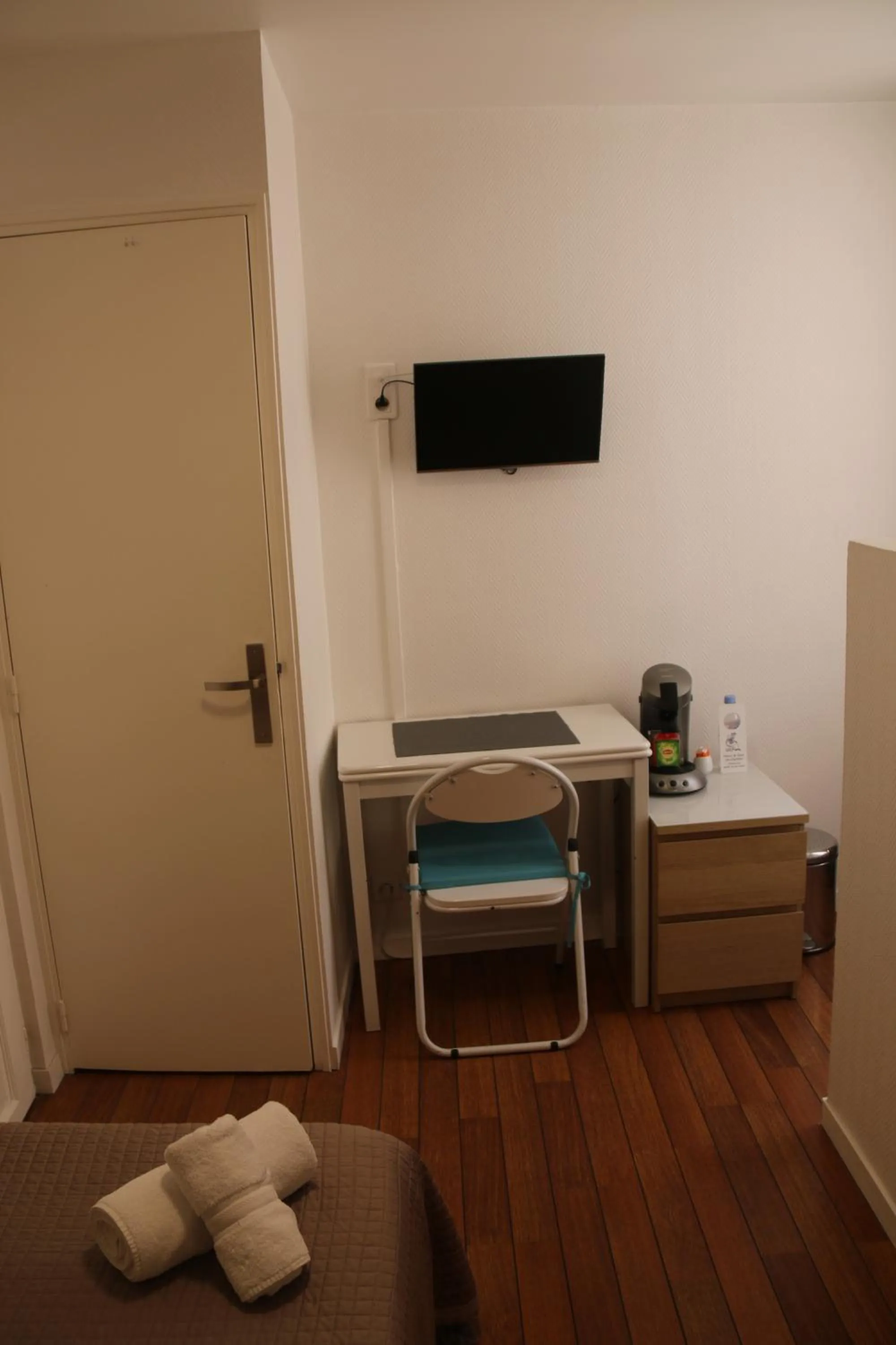 Bedroom, Bed in Hotel De L'Horloge