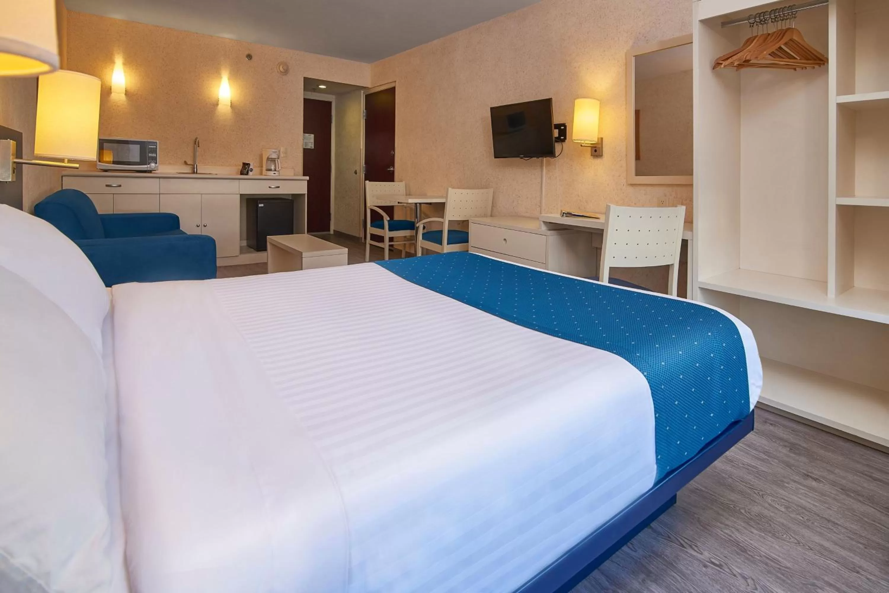 Bedroom, Bed in City Express by Marriott Puebla Angelopolis