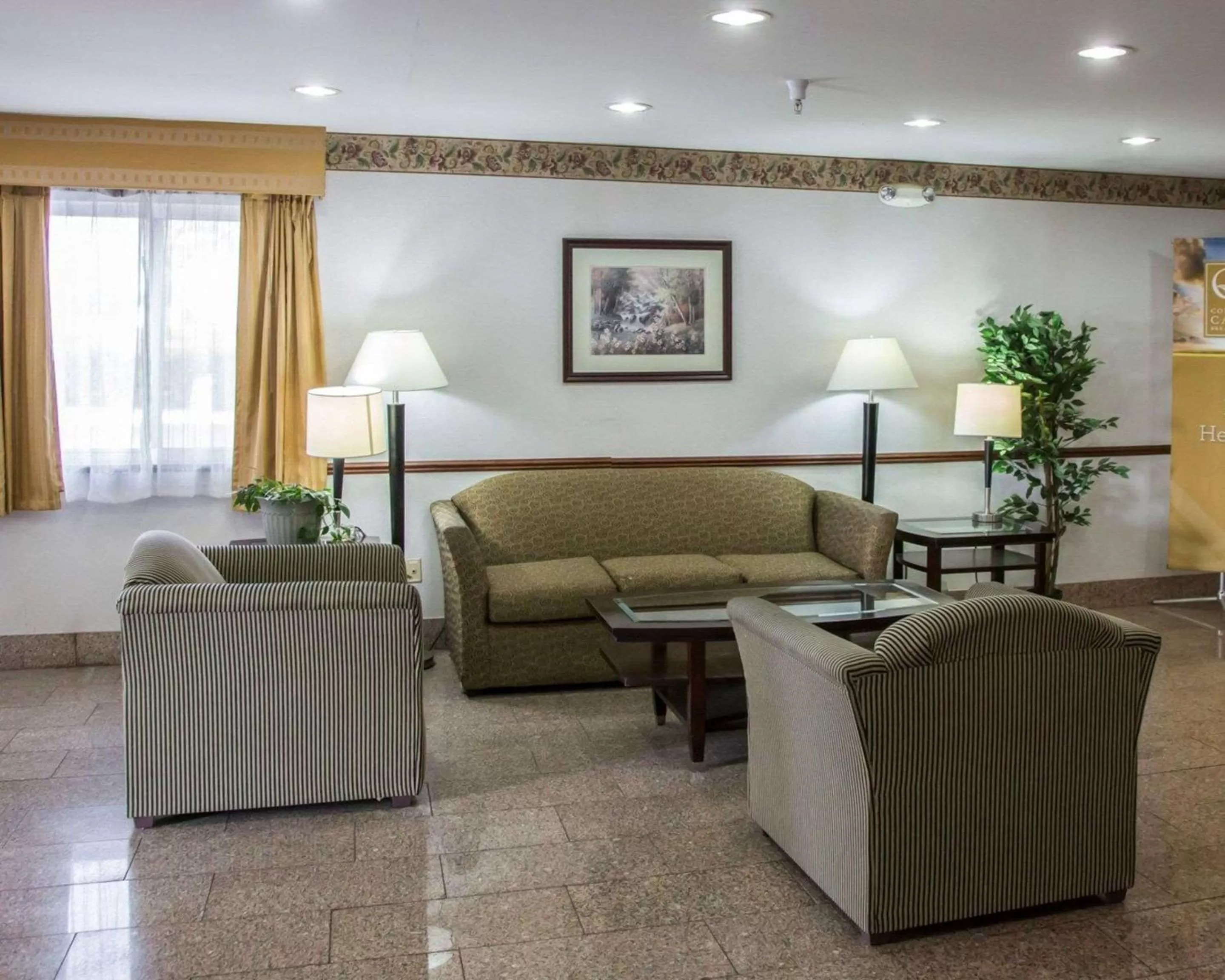 Lobby or reception in Quality Inn & Suites Loves Park near Rockford