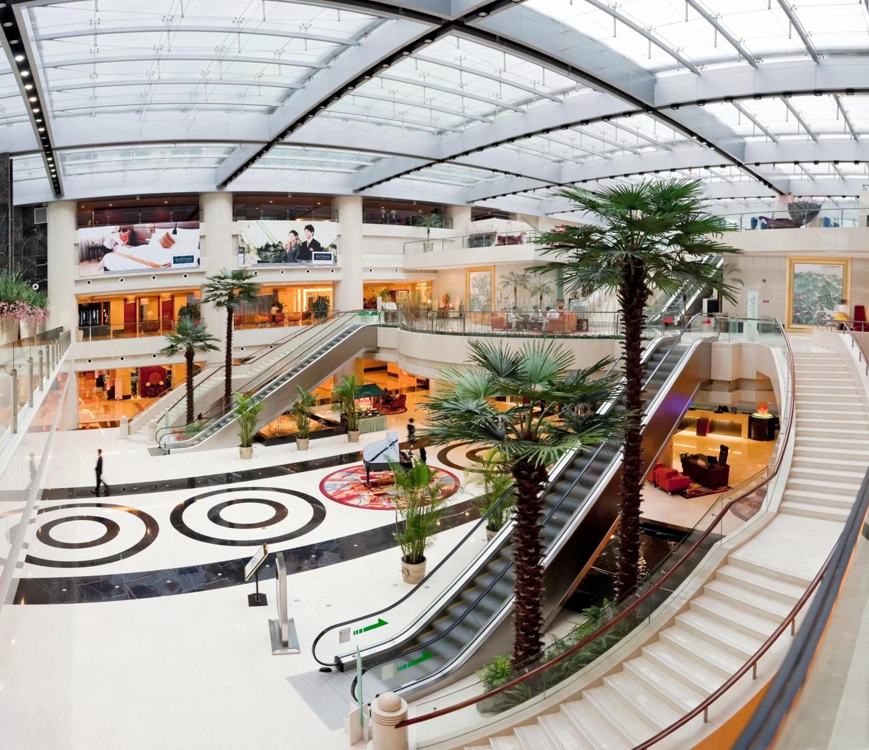 Lobby or reception in Pullman Guangzhou Baiyun Airport - Free Shuttle Bus & Official Registration Agency during Canton Fair