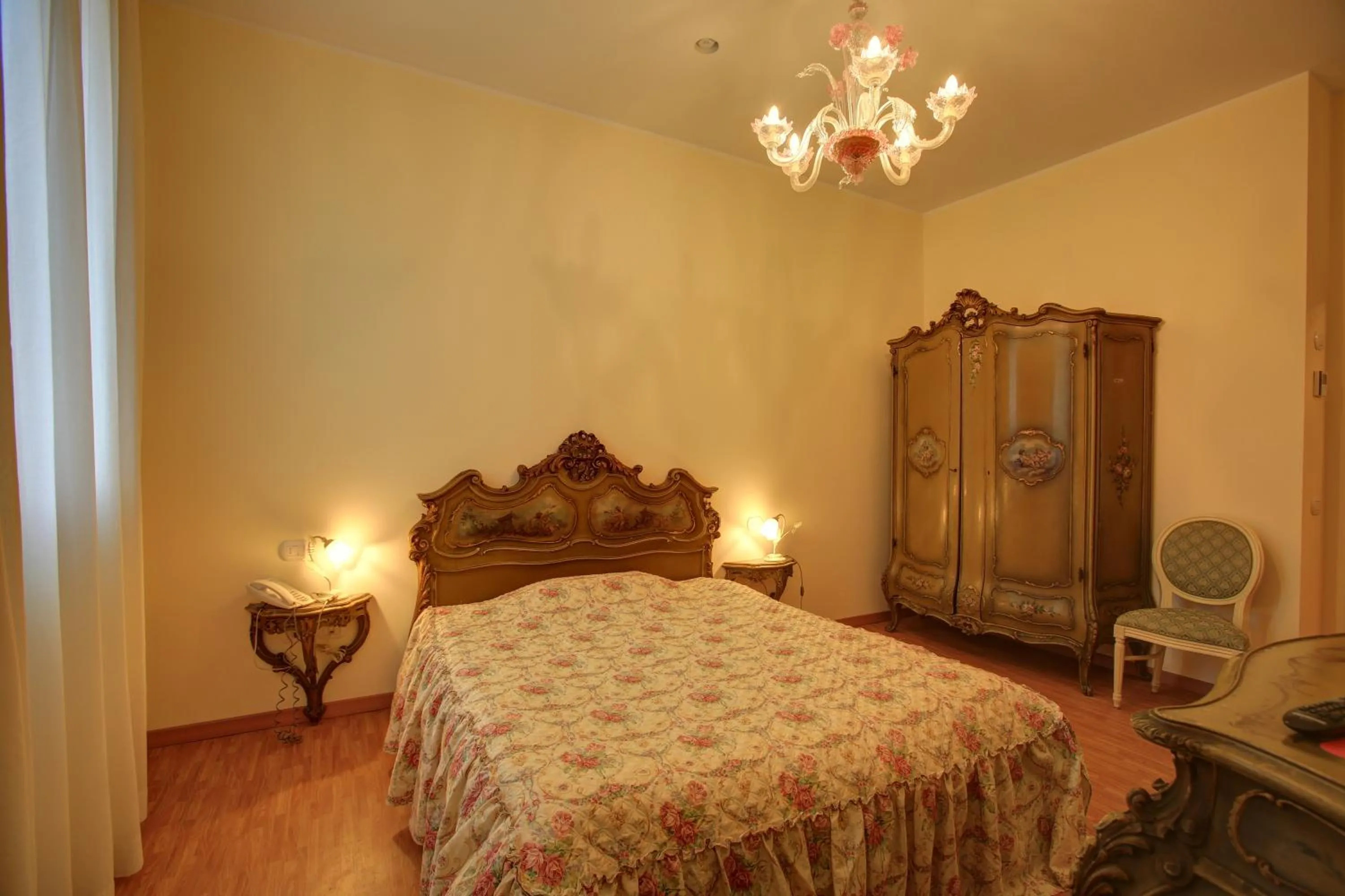 Bed in Hotel Villa Braida