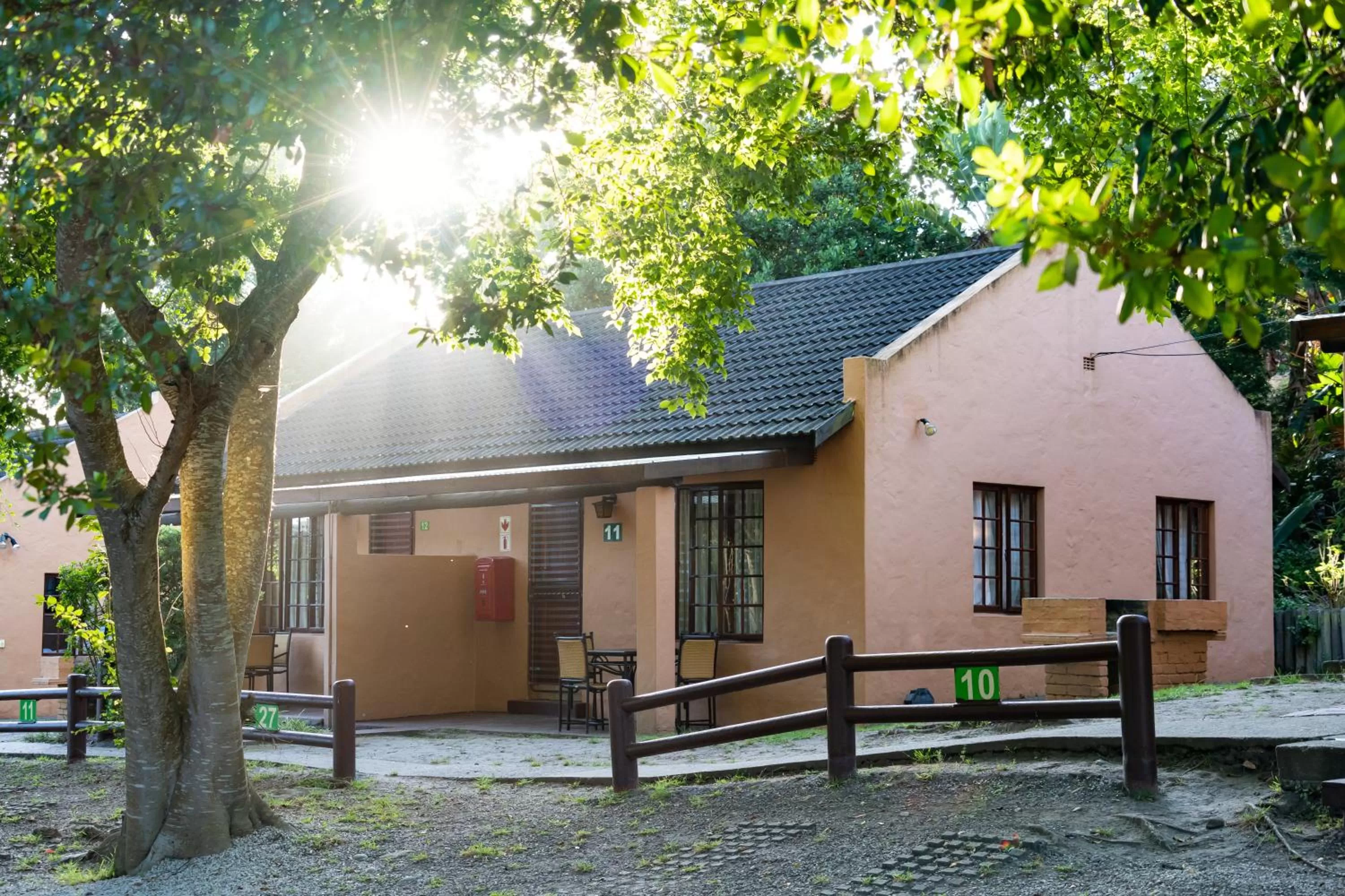 Property building in Gooderson Knysna Chalets