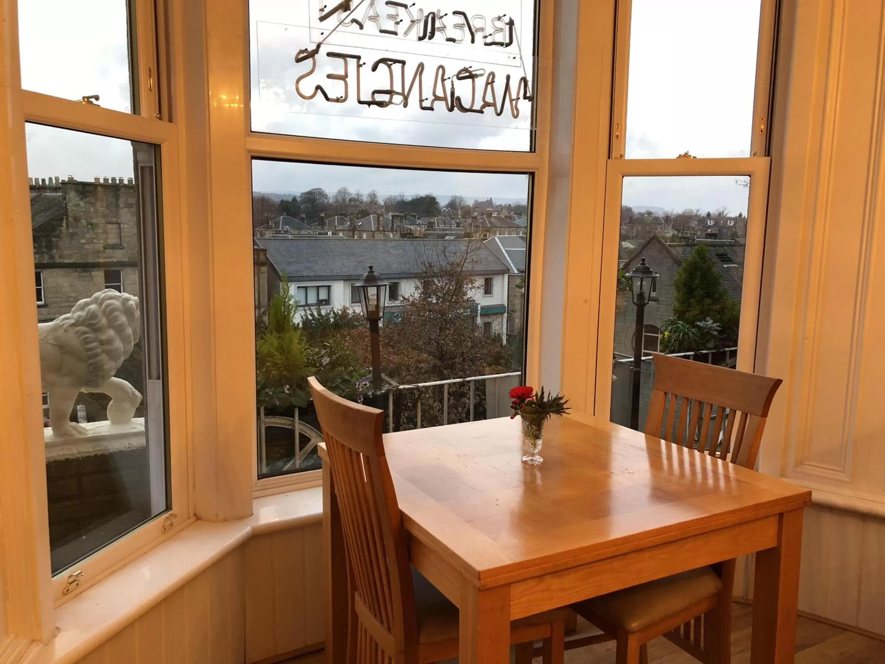Dining area in Castle Walk Bed & Breakfast