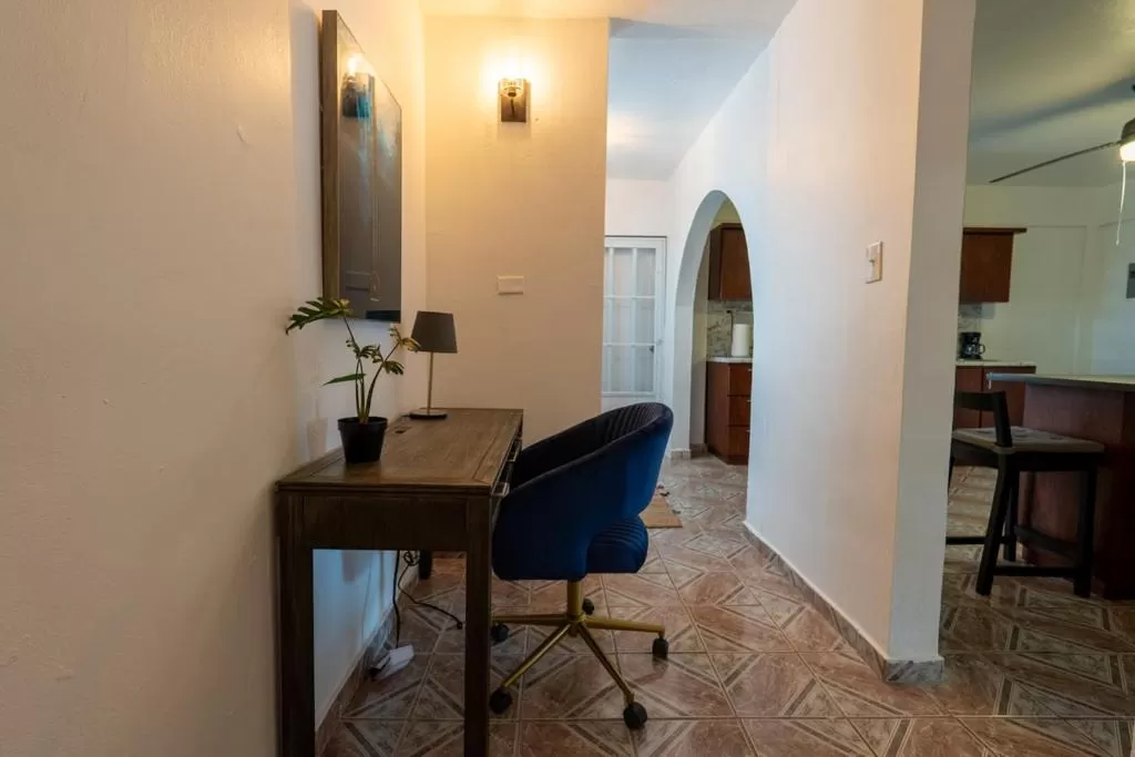 El Flamingo Beach Club