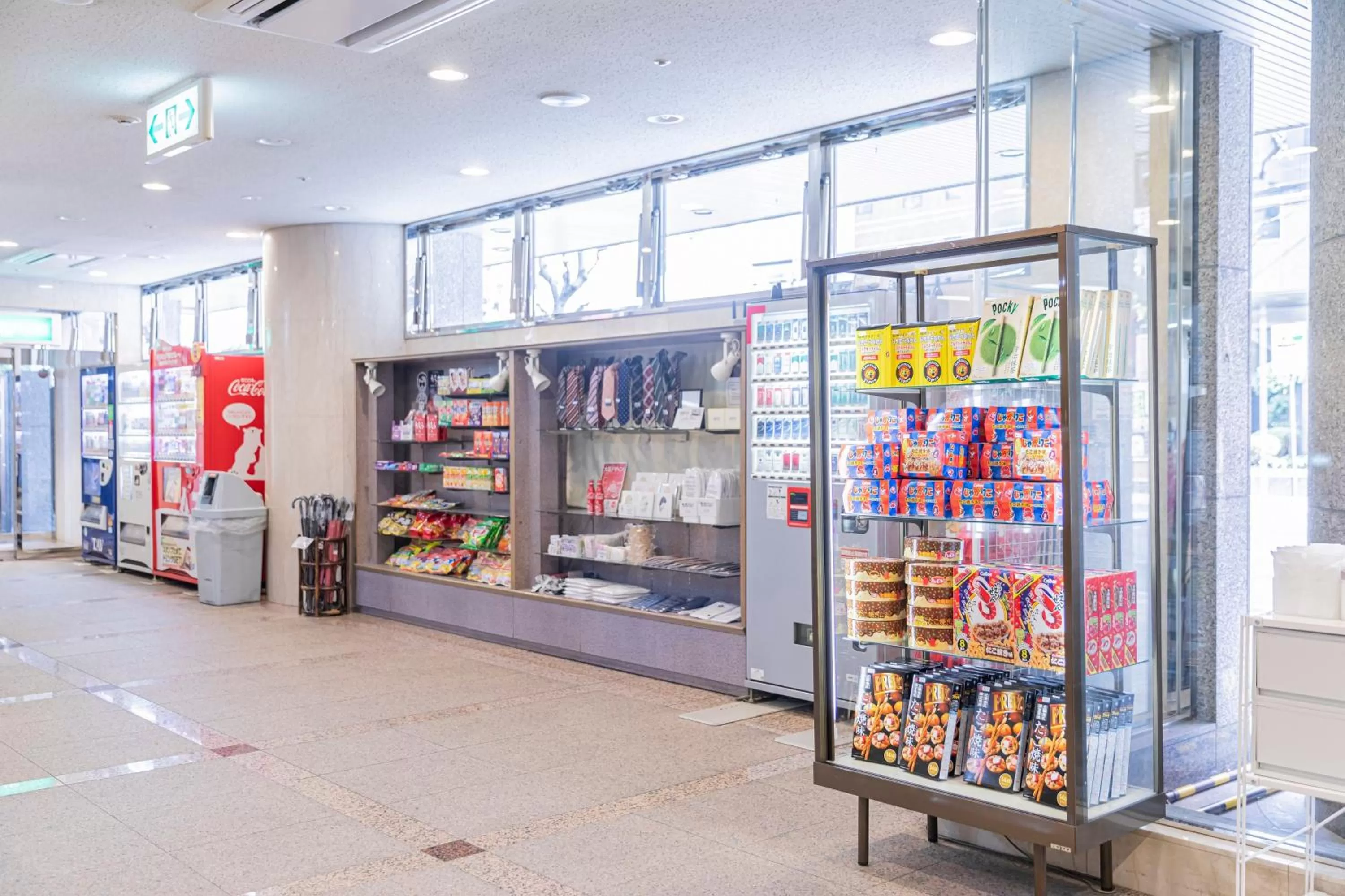 On-site shops in Sunny Stone Hotel