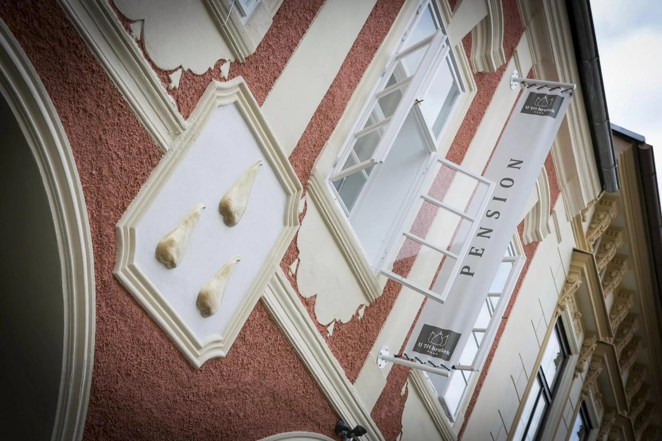 Property building, Nearby Landmark in Hotel U Tří hrušek suites & apartments