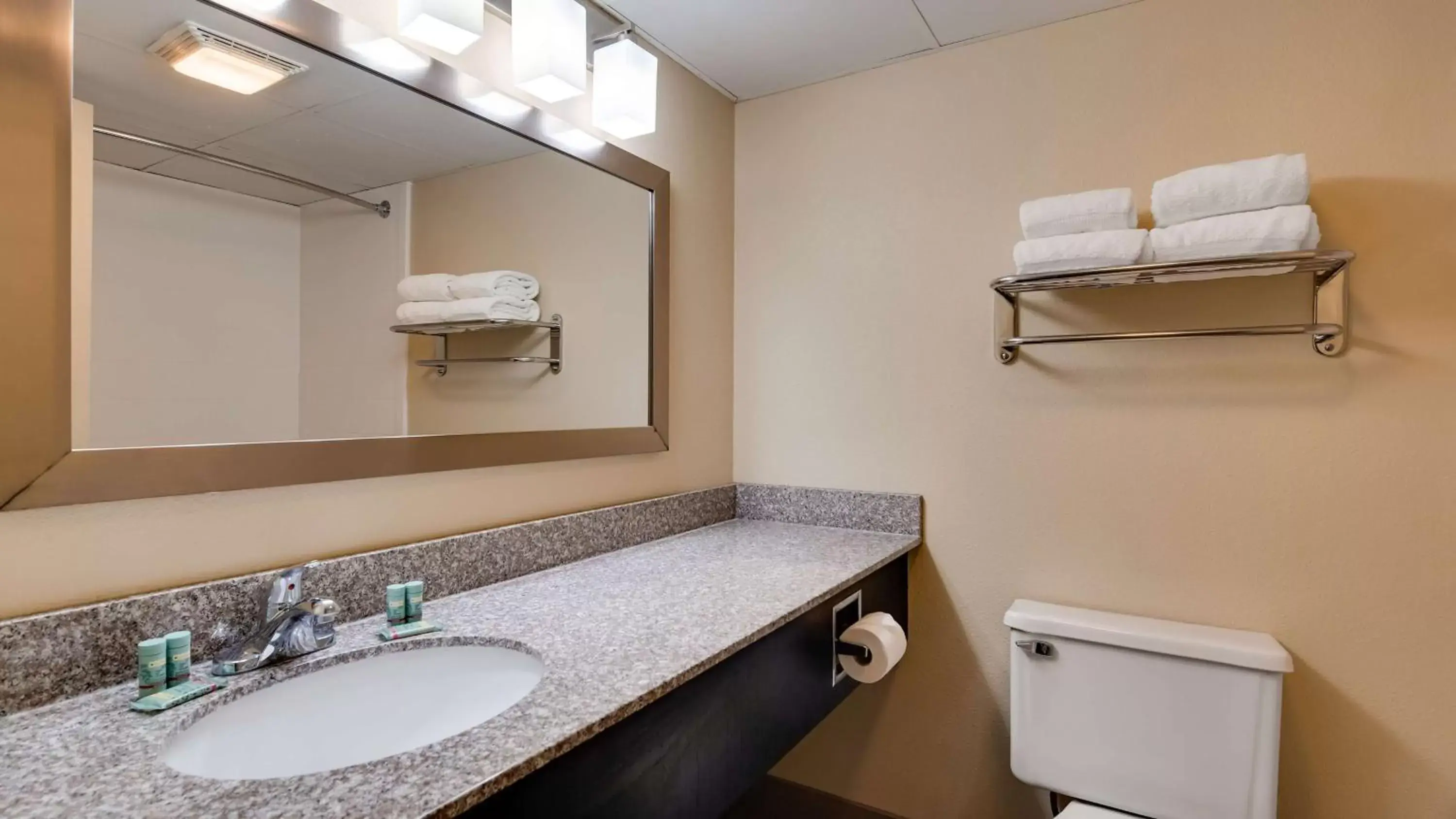 Queen Room with Two Queen Beds - Indoor Pool Access - Non-Smoking in Best Western Plaza Inn Queen Room with Two Queen Beds - Indoor Pool Access - Non-Smoking in Best Western Plaza Inn