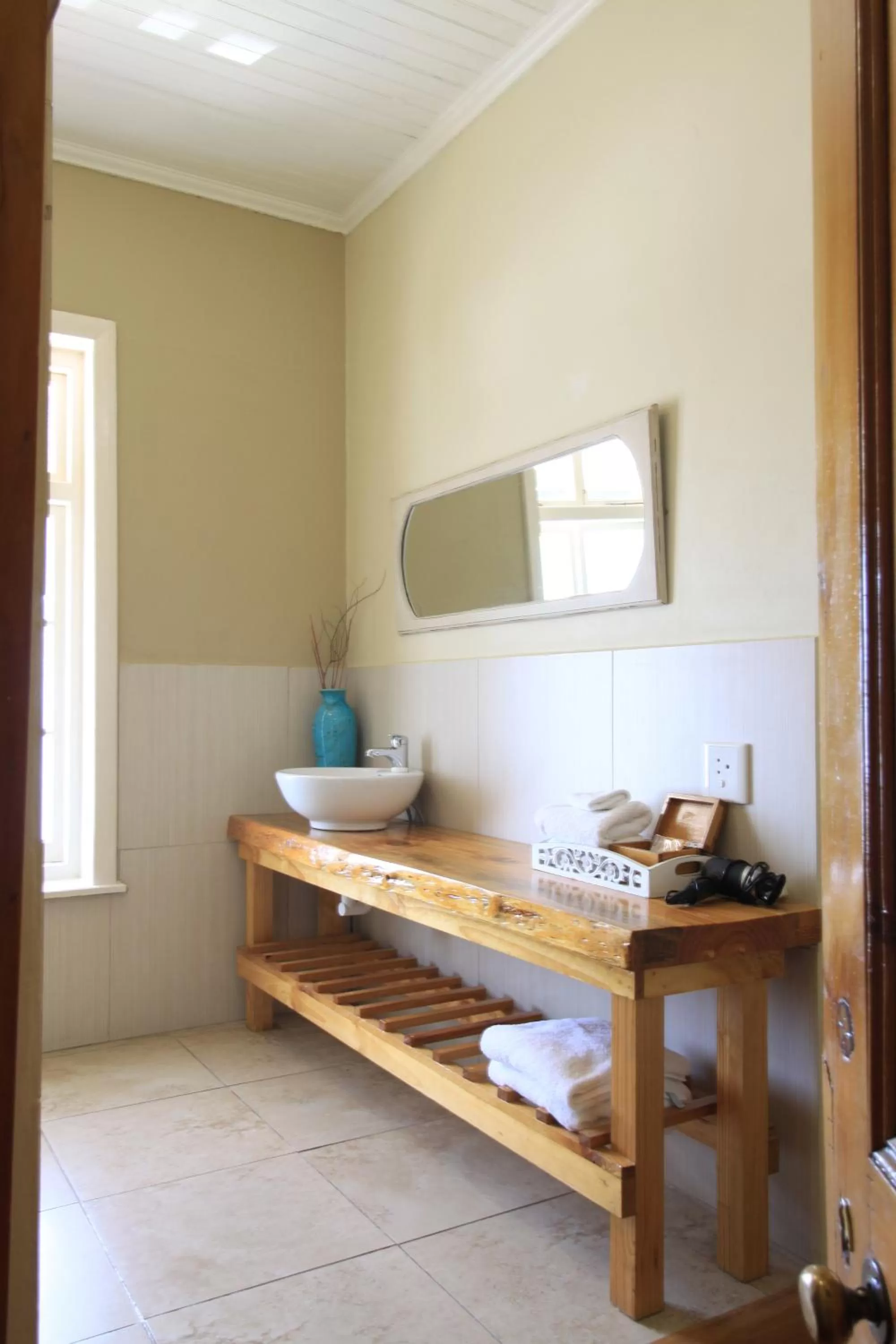 Bathroom in Mimosa Lodge