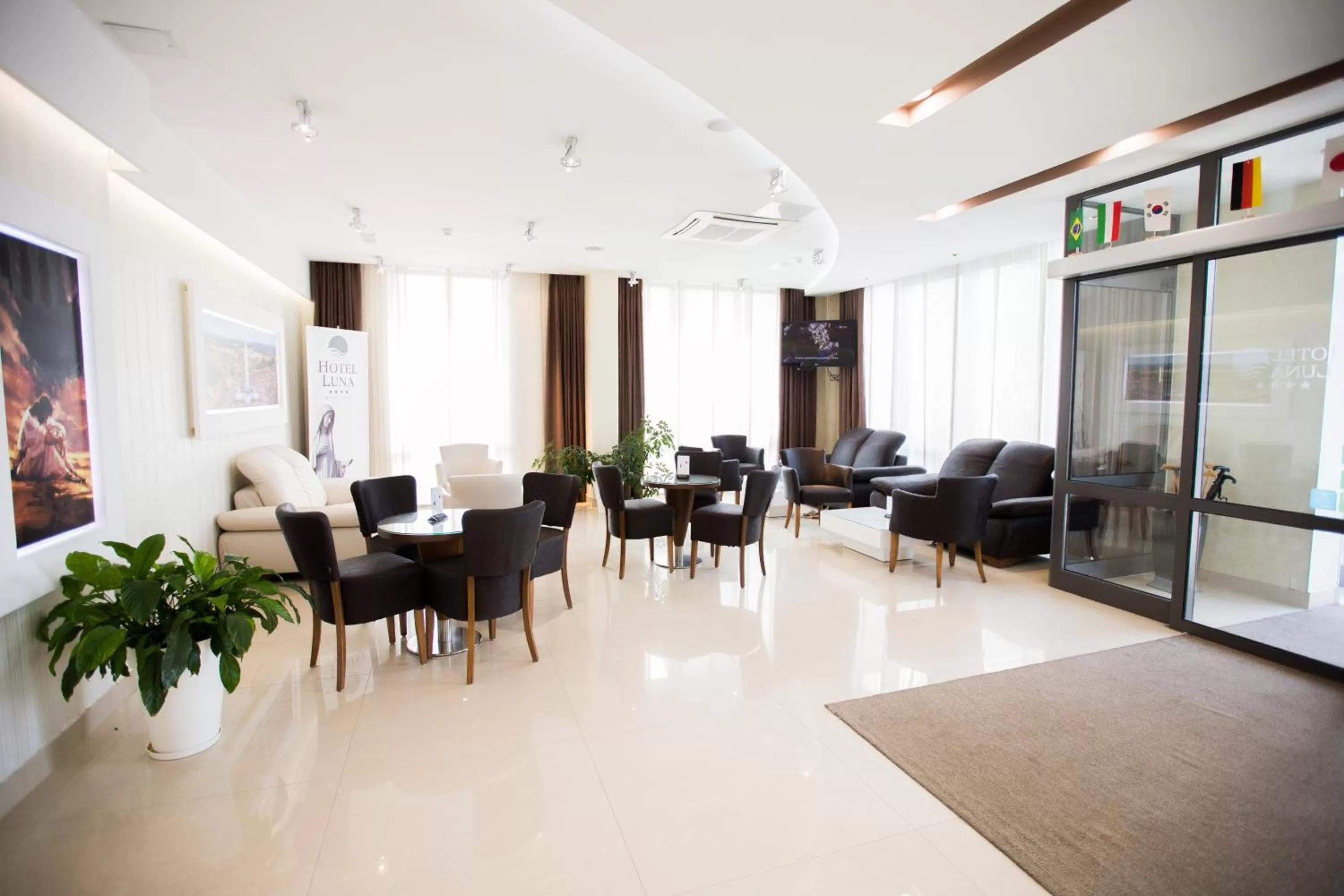 Lobby or reception in Hotel Luna