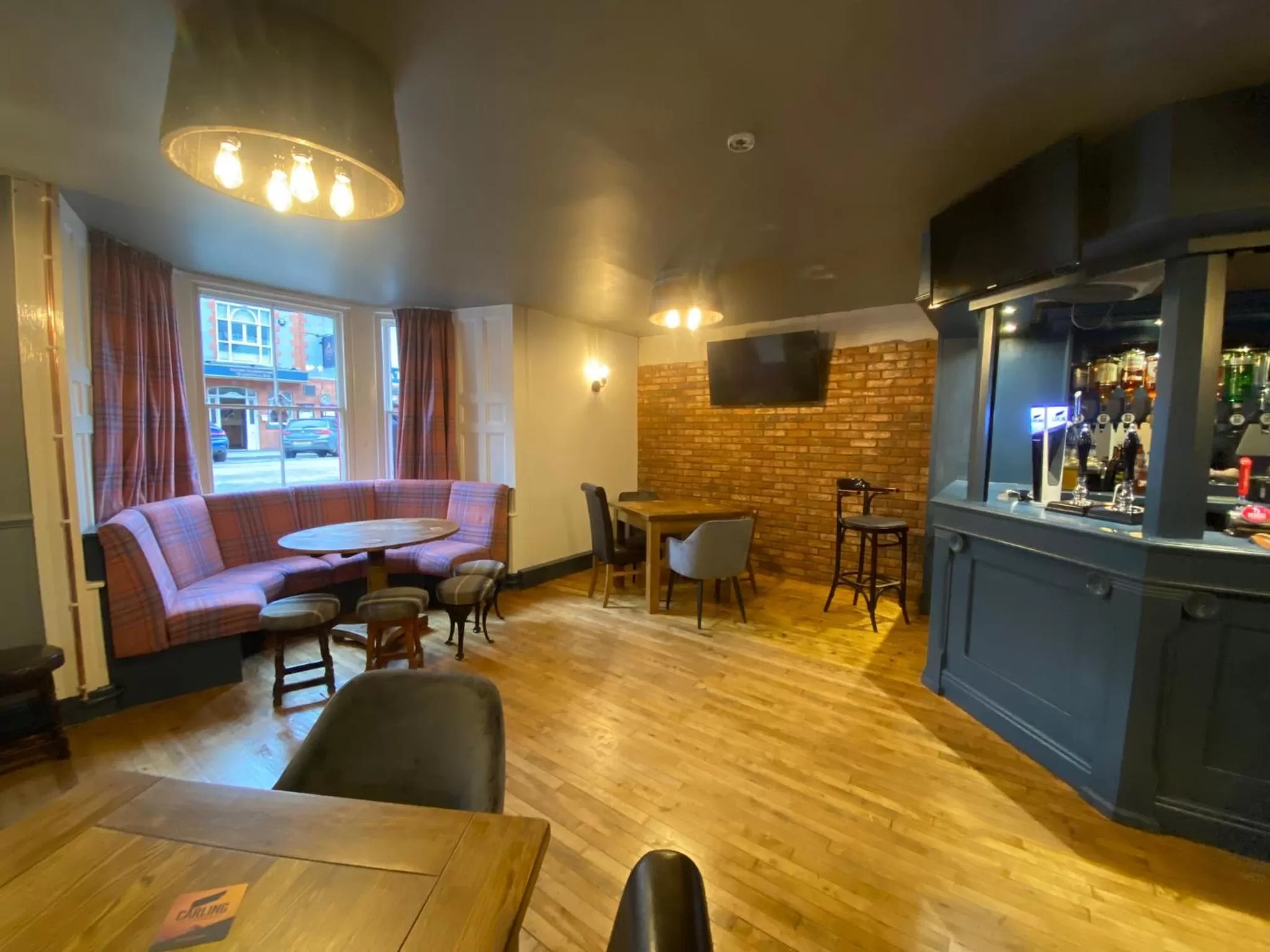 Restaurant/places to eat in Plas Coch Hotel Ltd