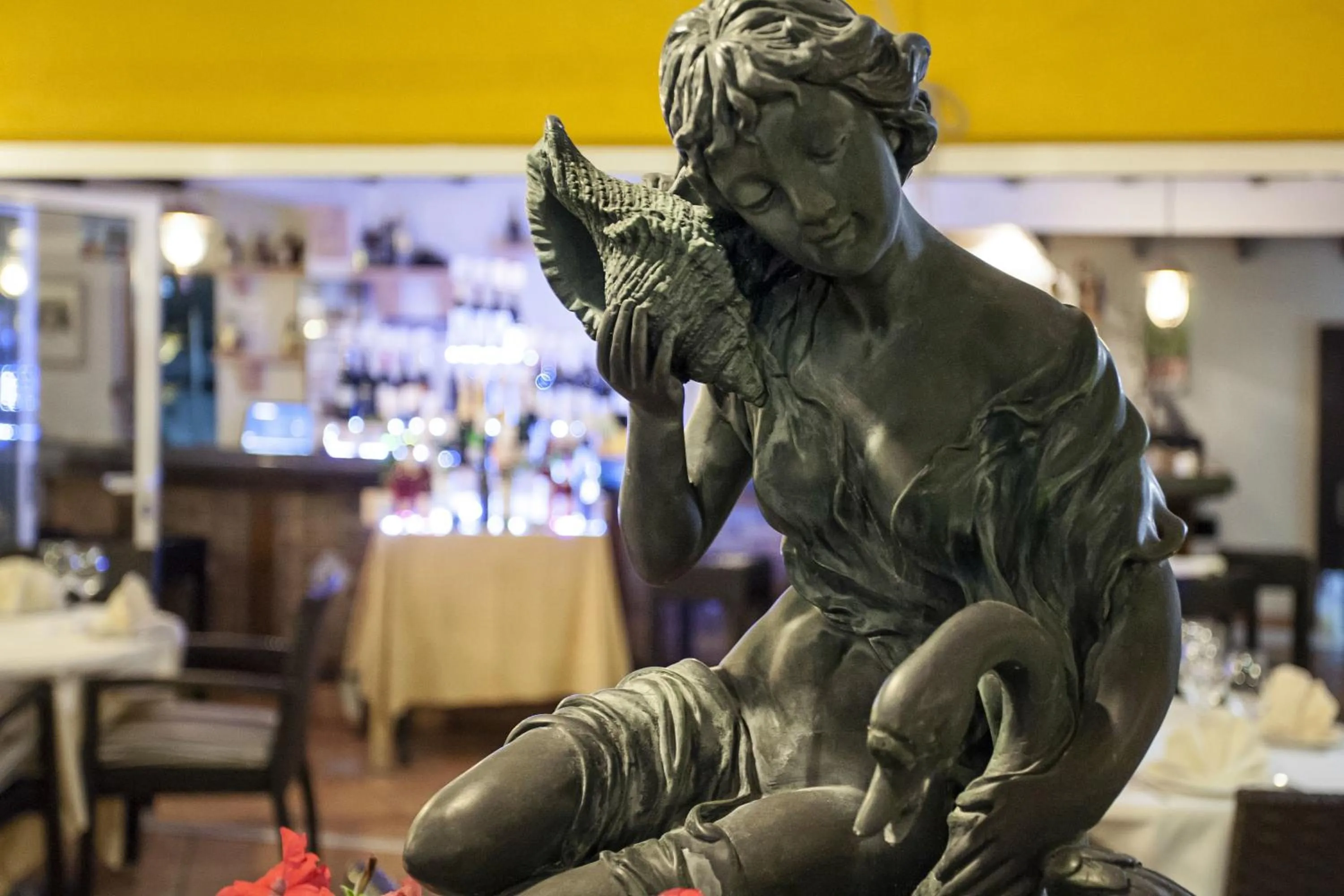 Restaurant/places to eat in Hotel Cupidor