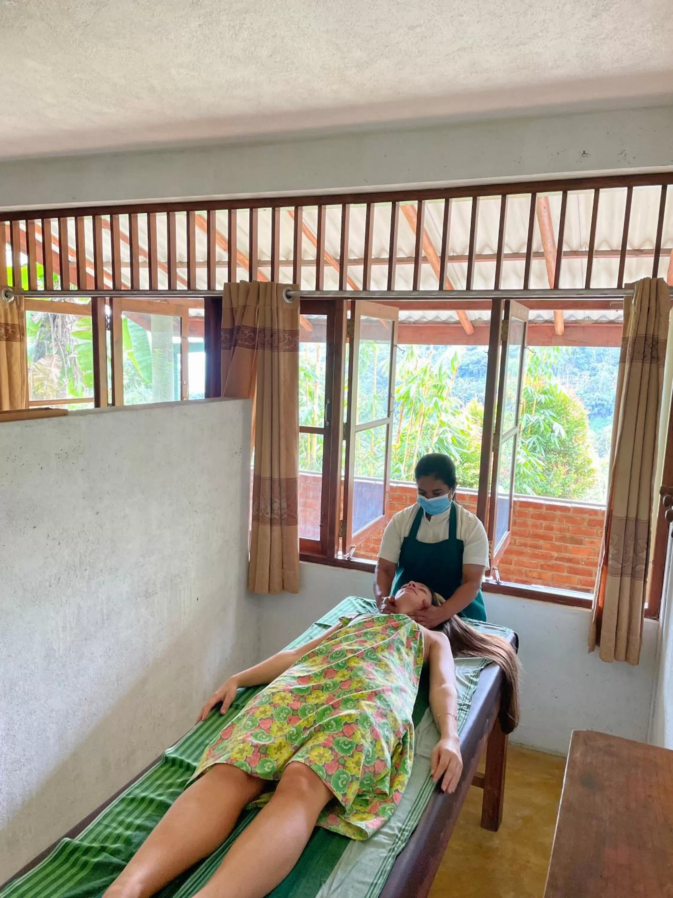 Massage in Zion View Ella Green Retreat