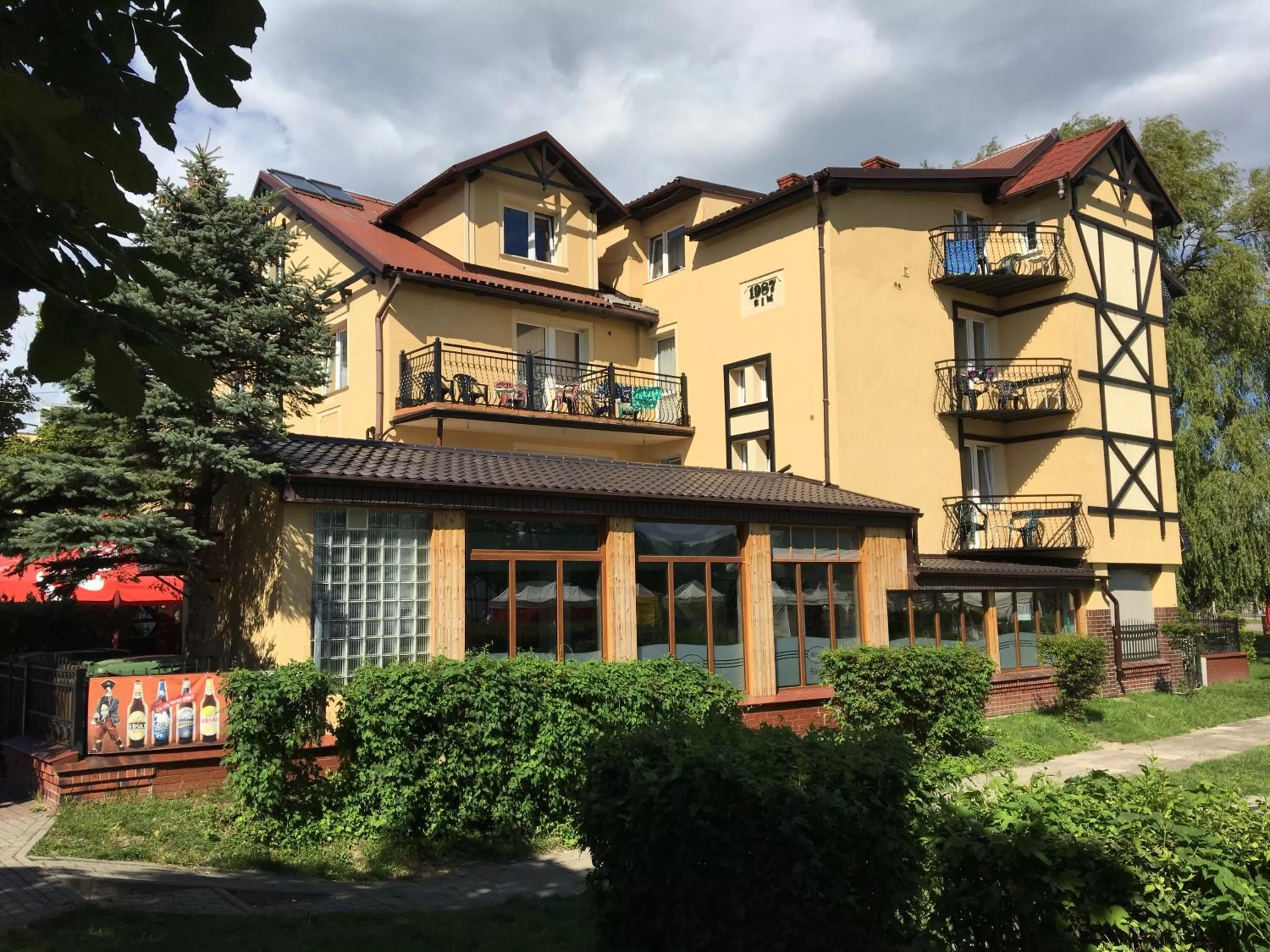 Property building in Stratos