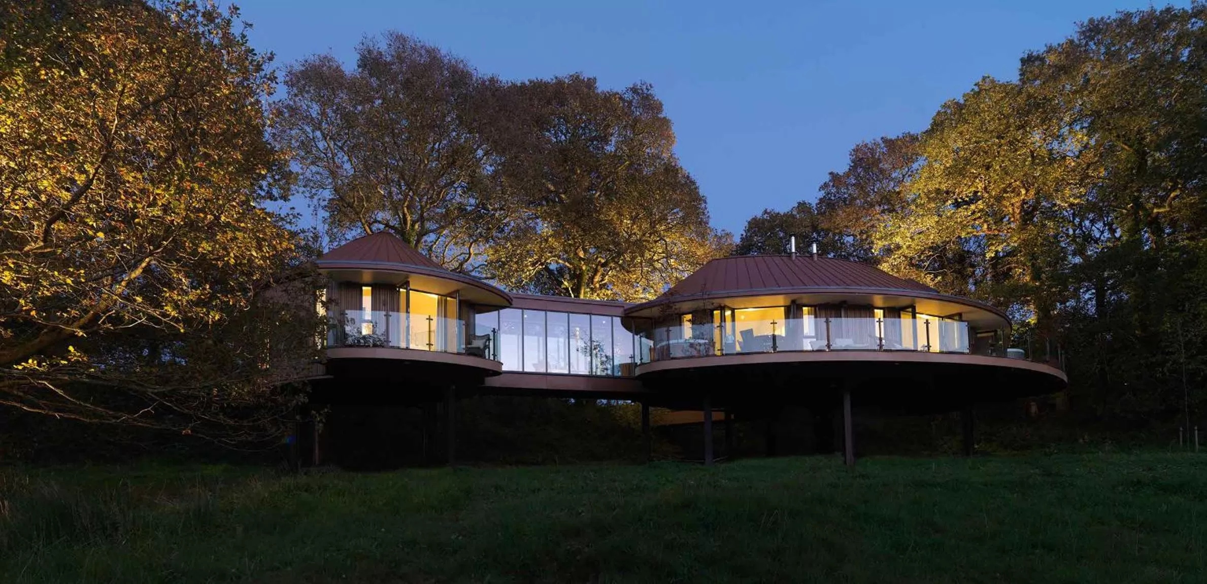 Property building in Chewton Glen Hotel - an Iconic Luxury Hotel