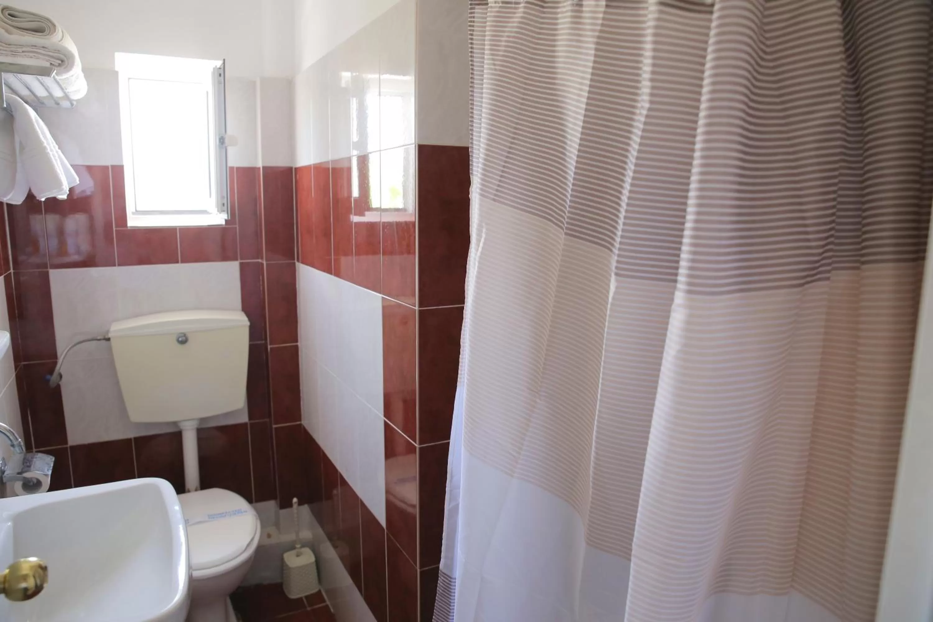 Bathroom in Hotel Anesi