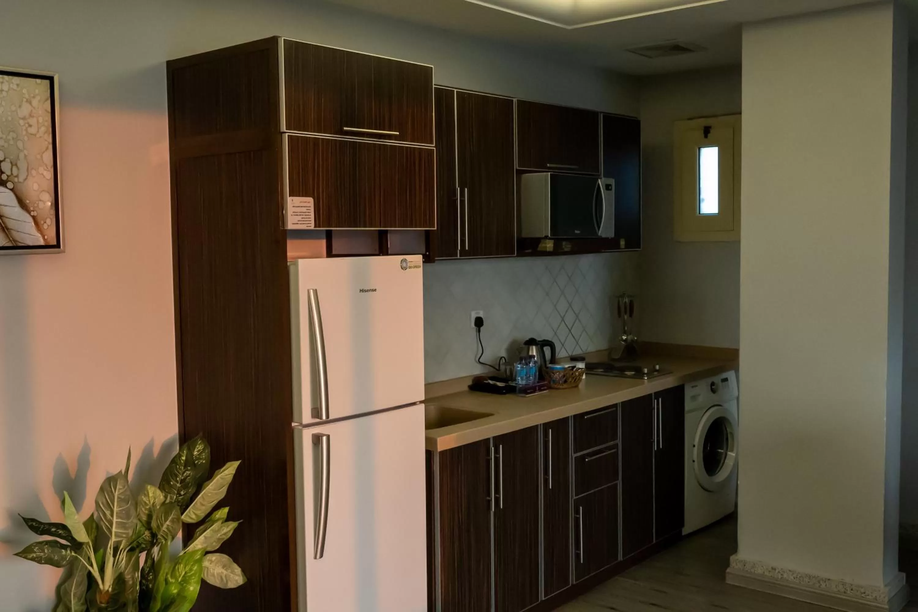 Kitchen or kitchenette, Kitchen/Kitchenette in Elite Al Hamra - Al Cornich