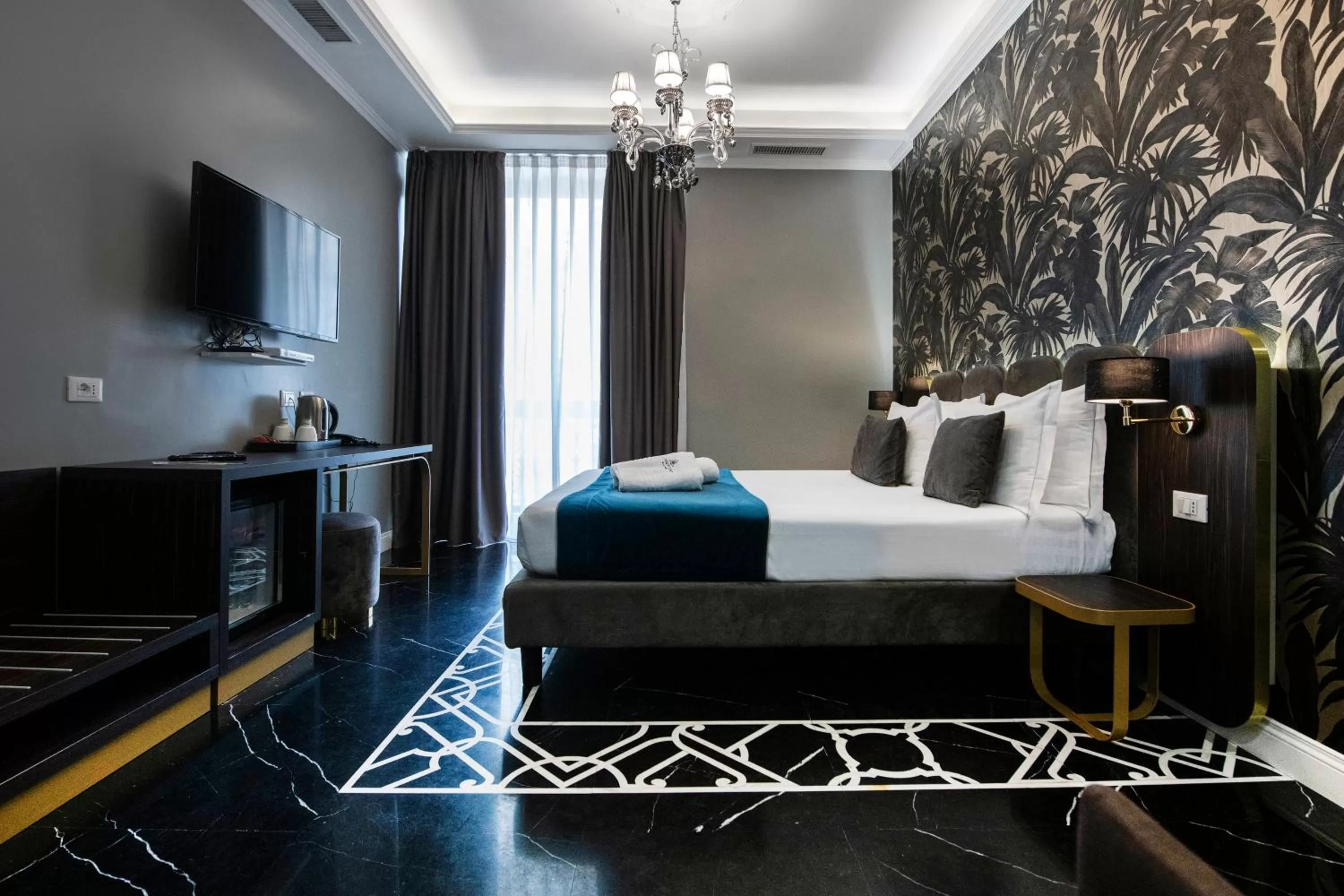 Bed in Hotel 87 eighty-seven - Maison d'Art Collection