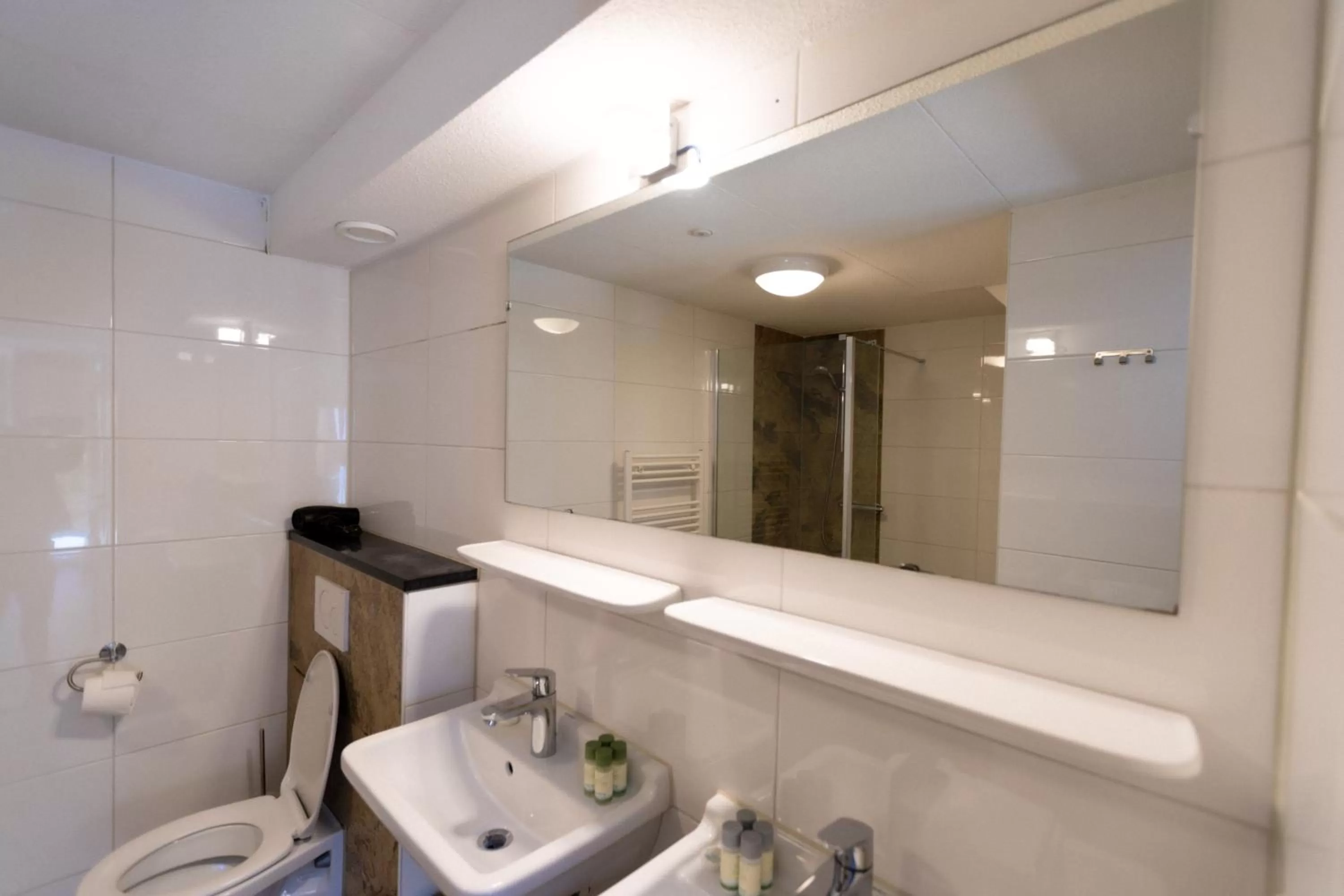 Bathroom in Plantage Garden Apartments