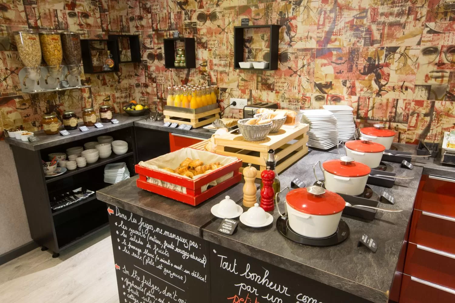 Breakfast in Best Western Plus Opéra Batignolles