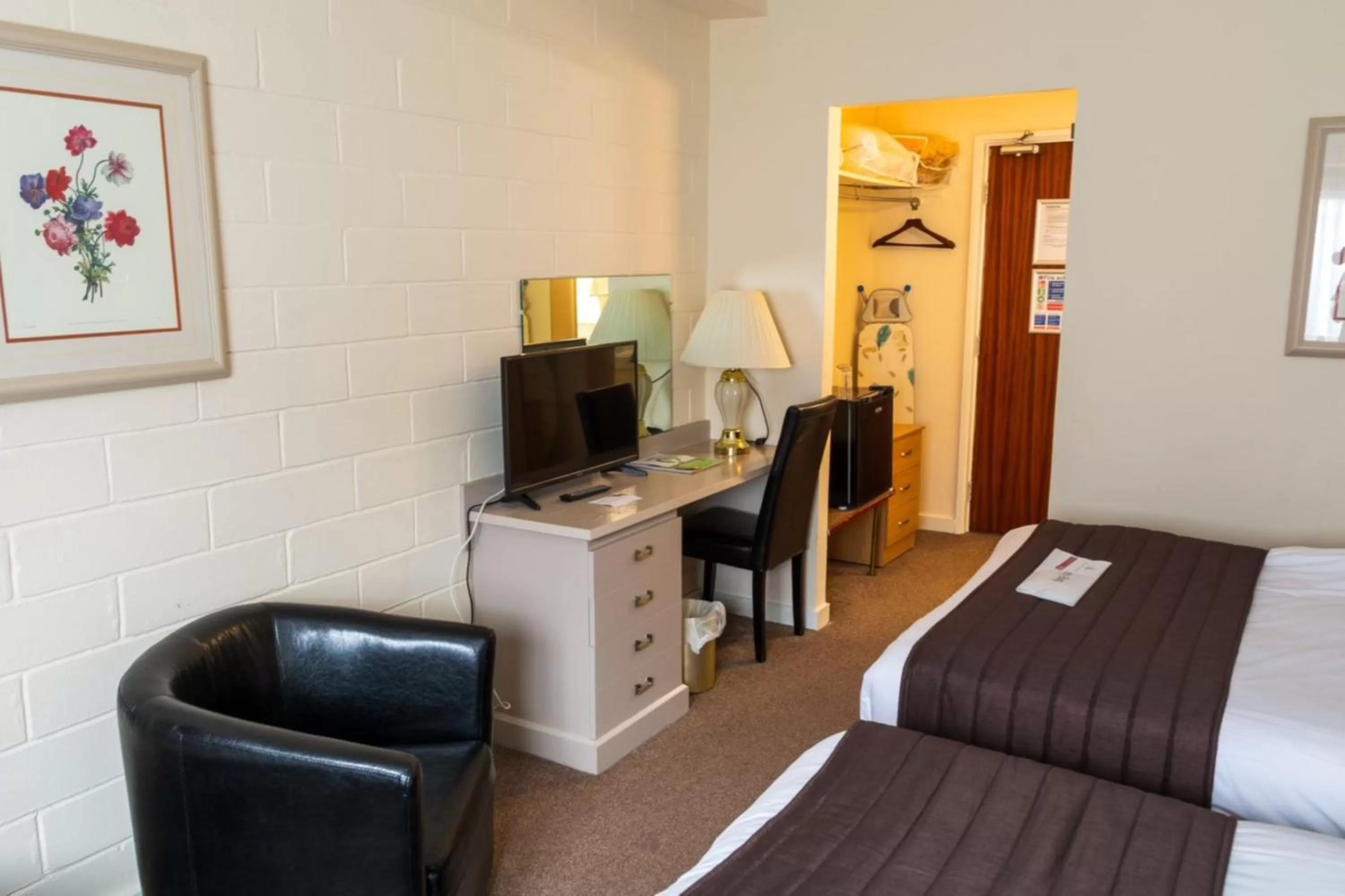 Bed in The Waterside