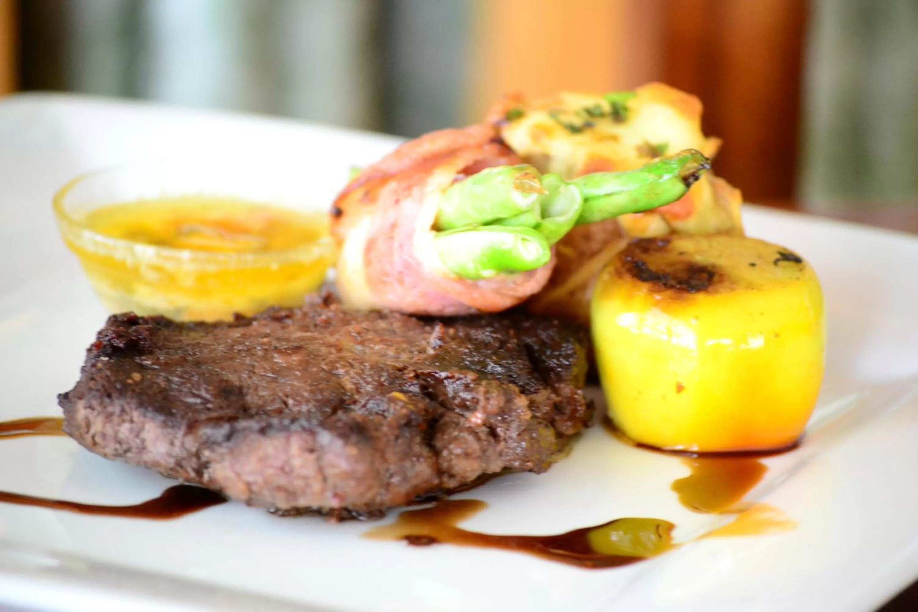 Food and drinks in Eden Resort