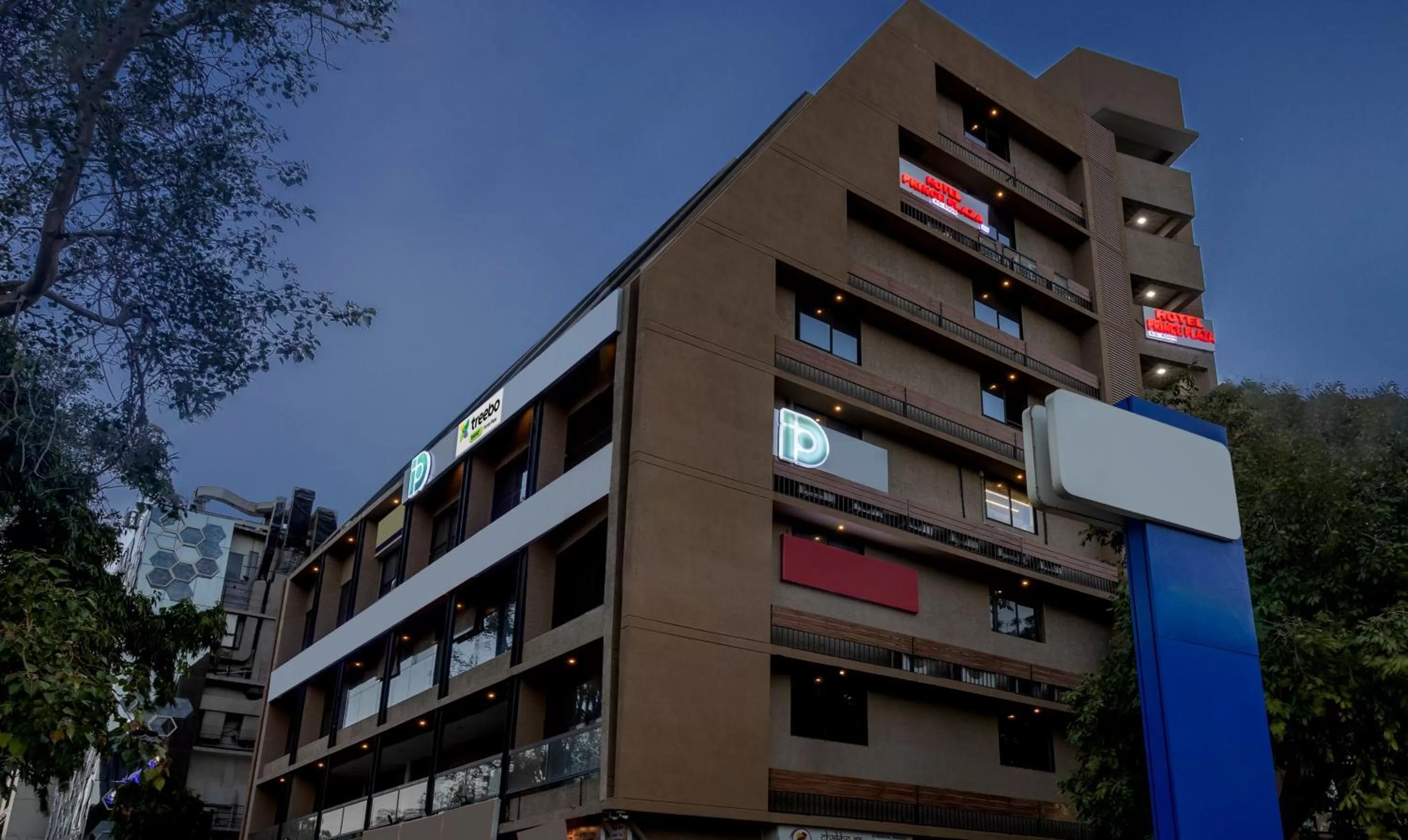 Facade/entrance, Property Building in Treebo Trend Prince Plaza