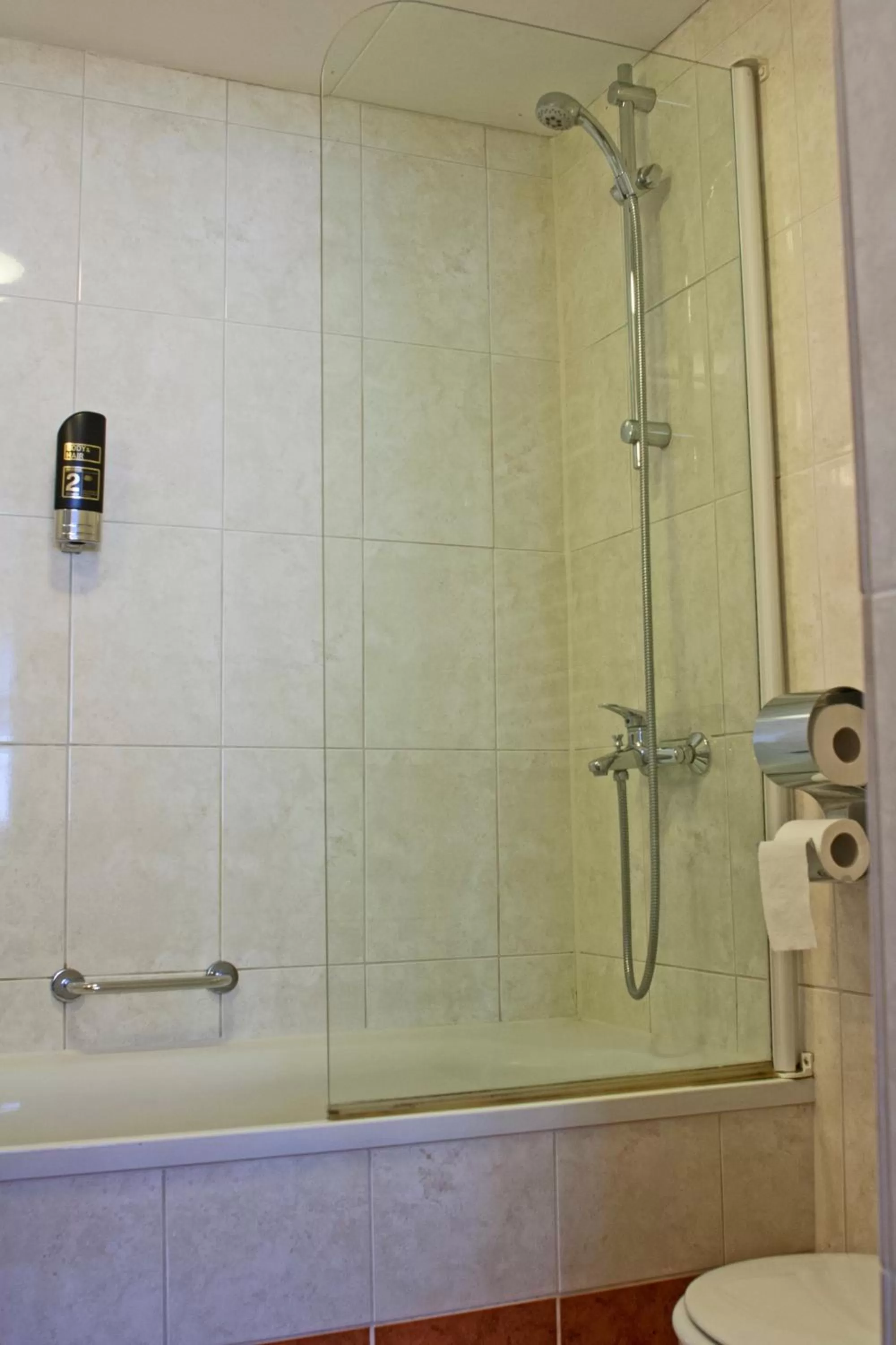 Bathroom in Hotel Prins Hendrik