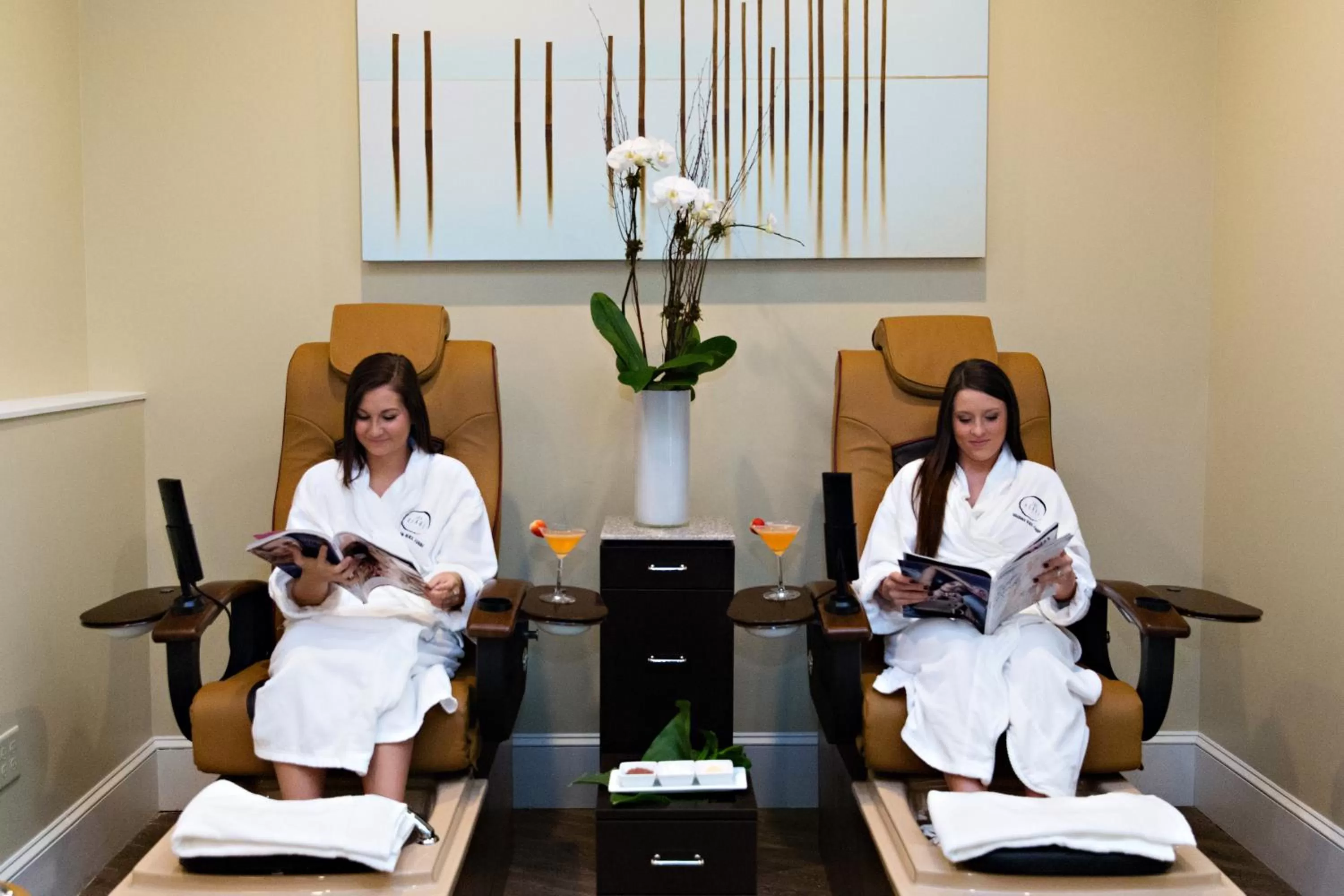 People in The Pearl Hotel