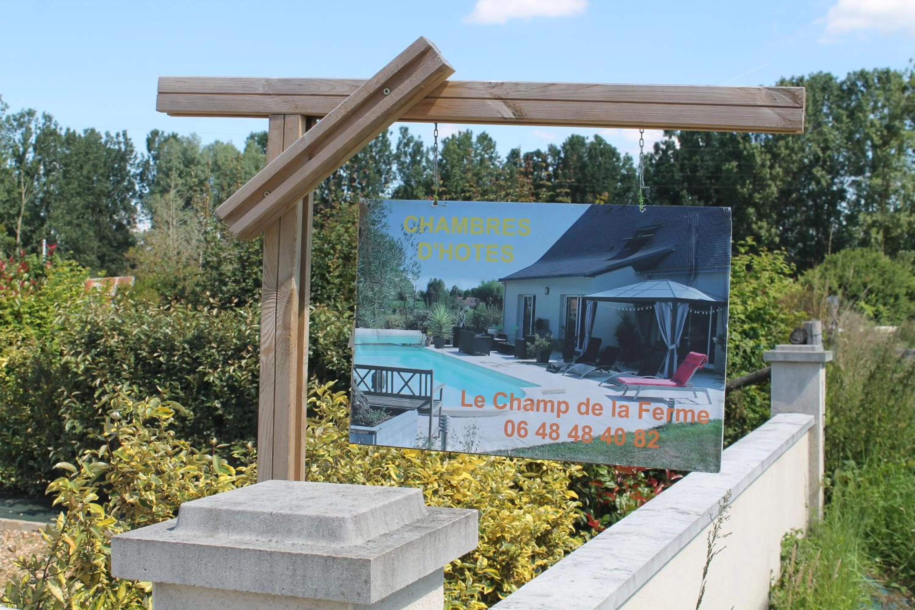 Off site in Le Champ De La Ferme