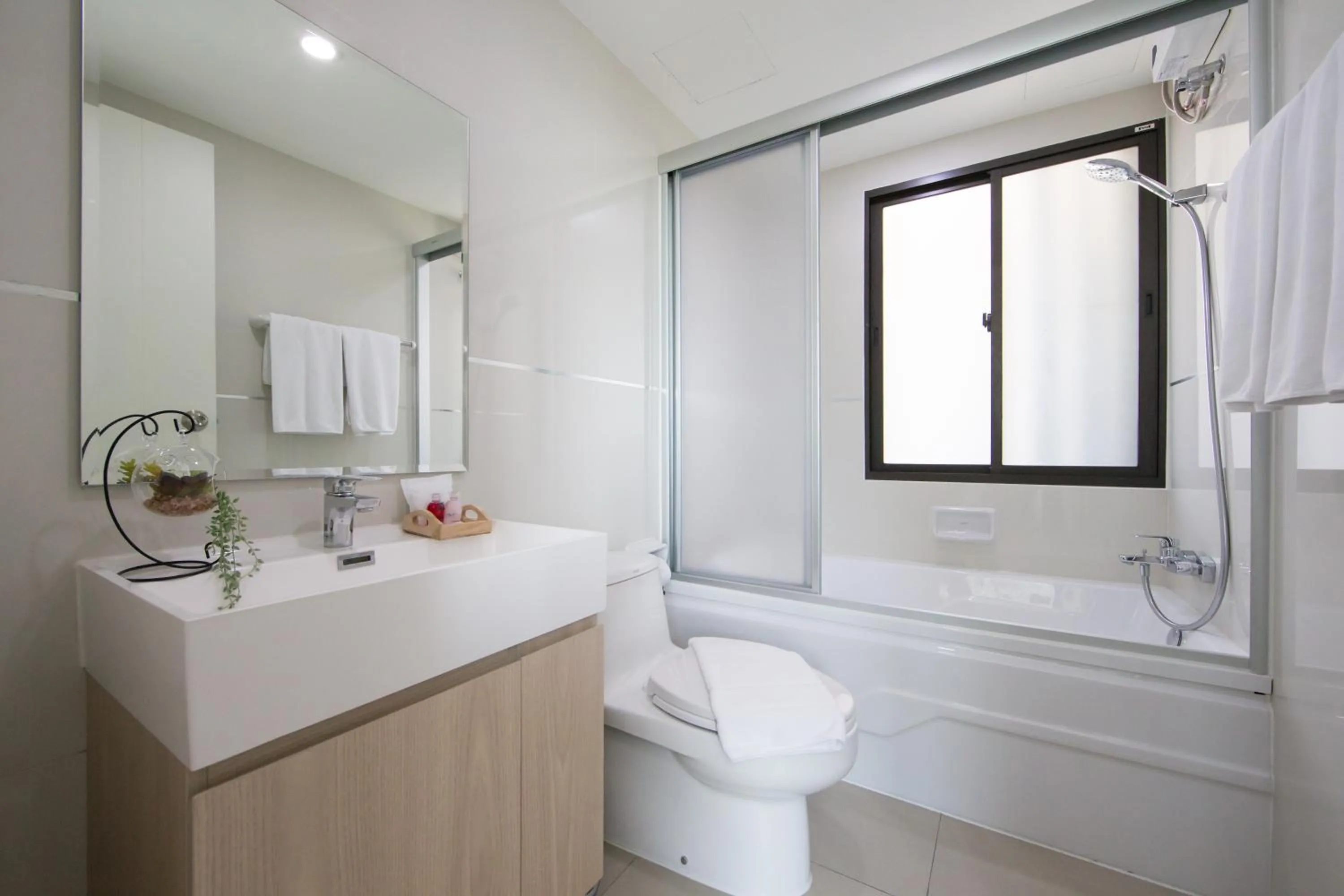 Bathroom in Like Sukhumvit 22
