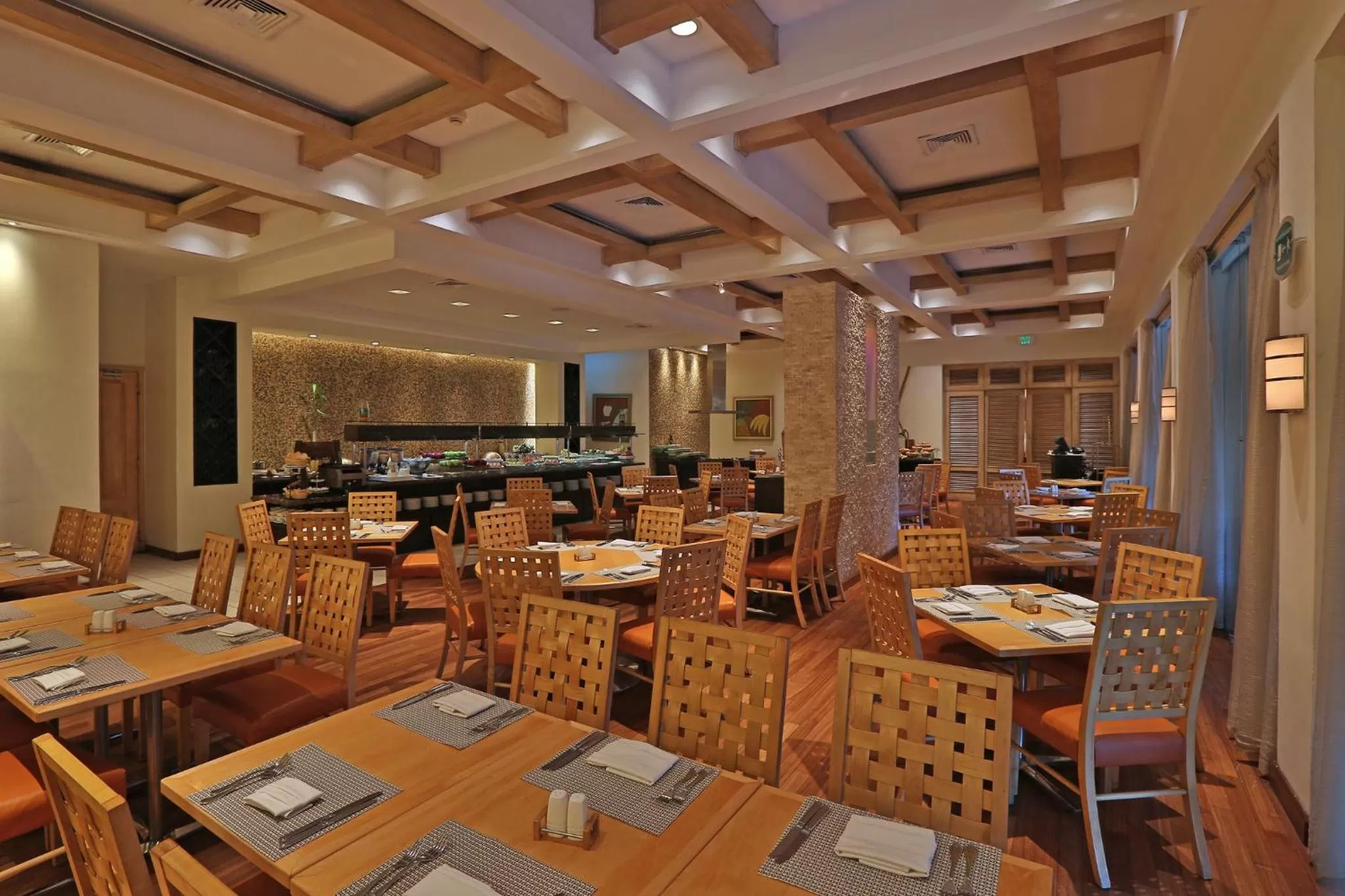 Restaurant/places to eat in InterContinental Real San Pedro Sula by IHG