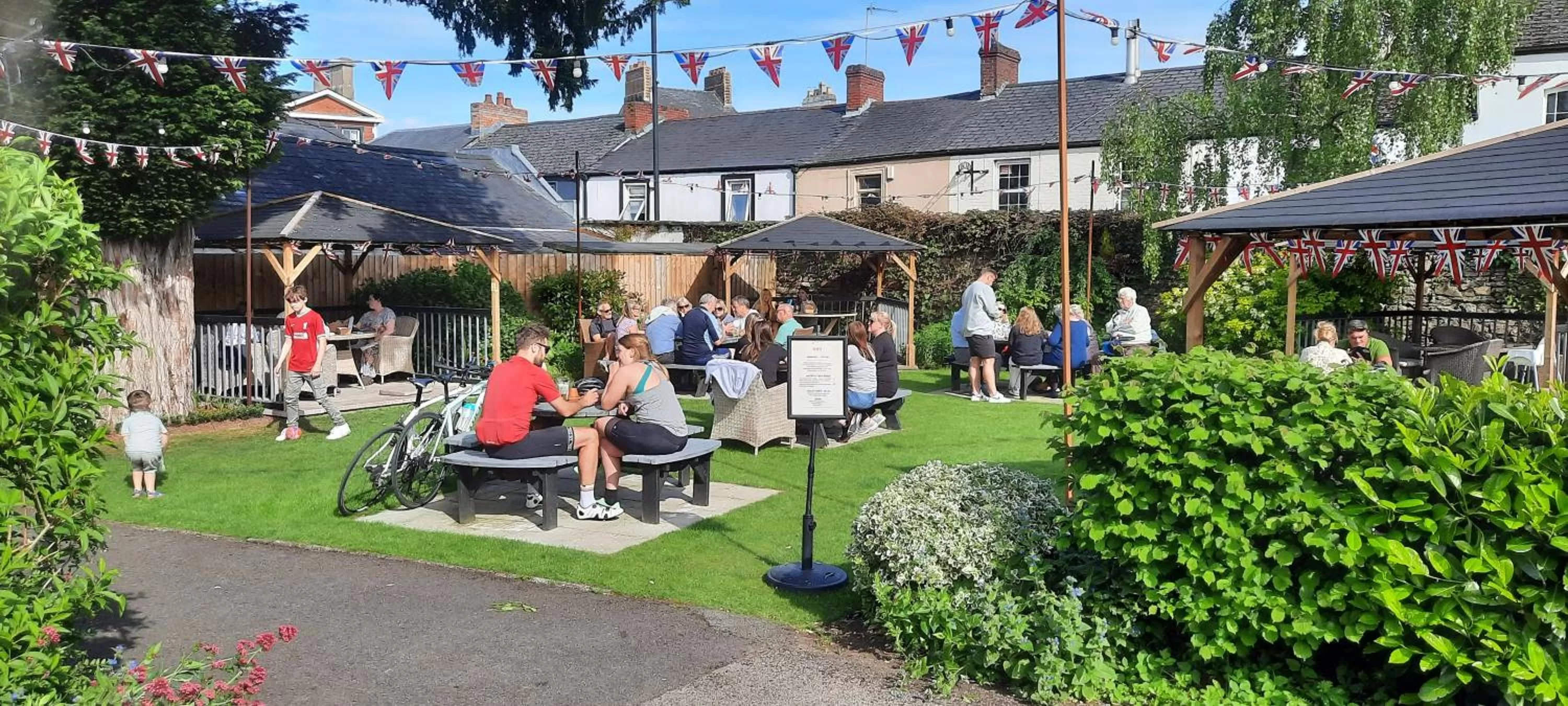 Spring in Three Salmons Hotel