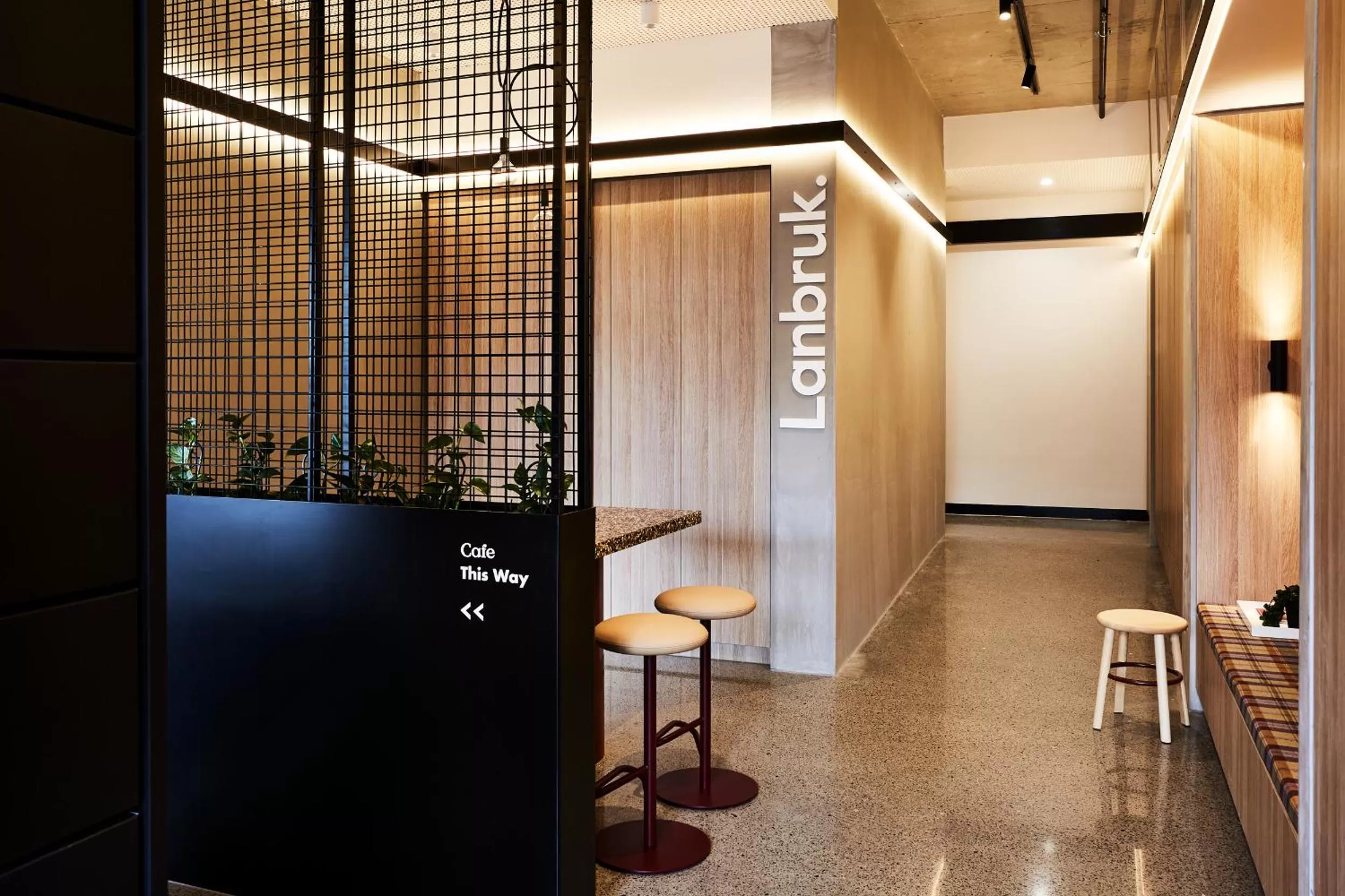 Lobby or reception in Lanbruk Richmond Hill