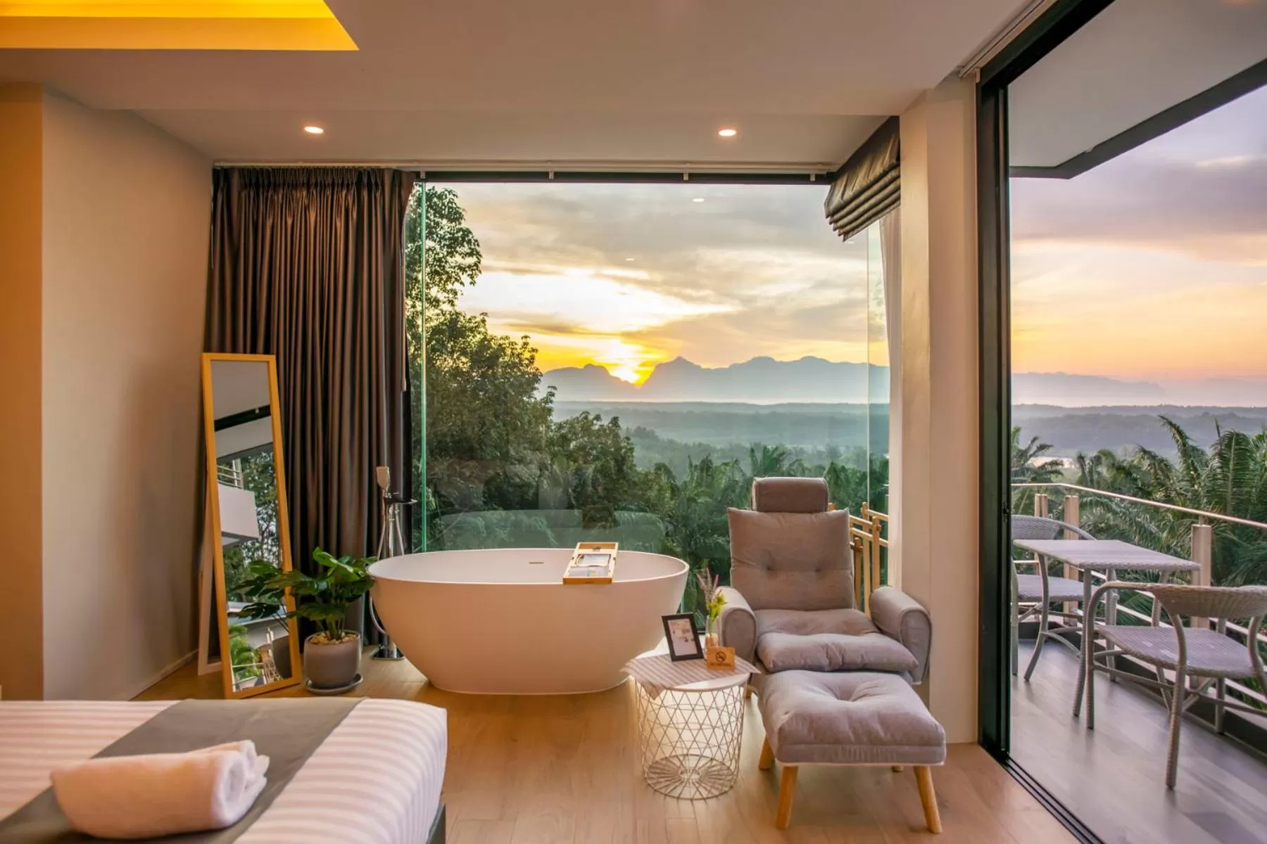 Ao Luek Panoramic Pool-SHA Plus