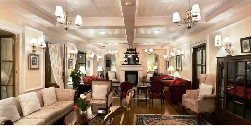 Lobby or reception in The Elgin Silver Oaks - Heritage Resort & Spa