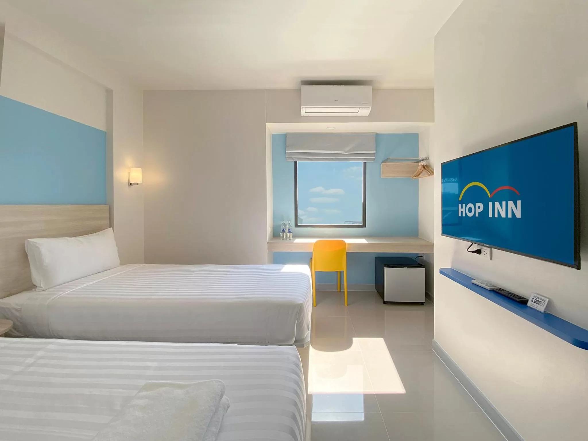 Bedroom, Bed in HOP INN Bangkok Bangna