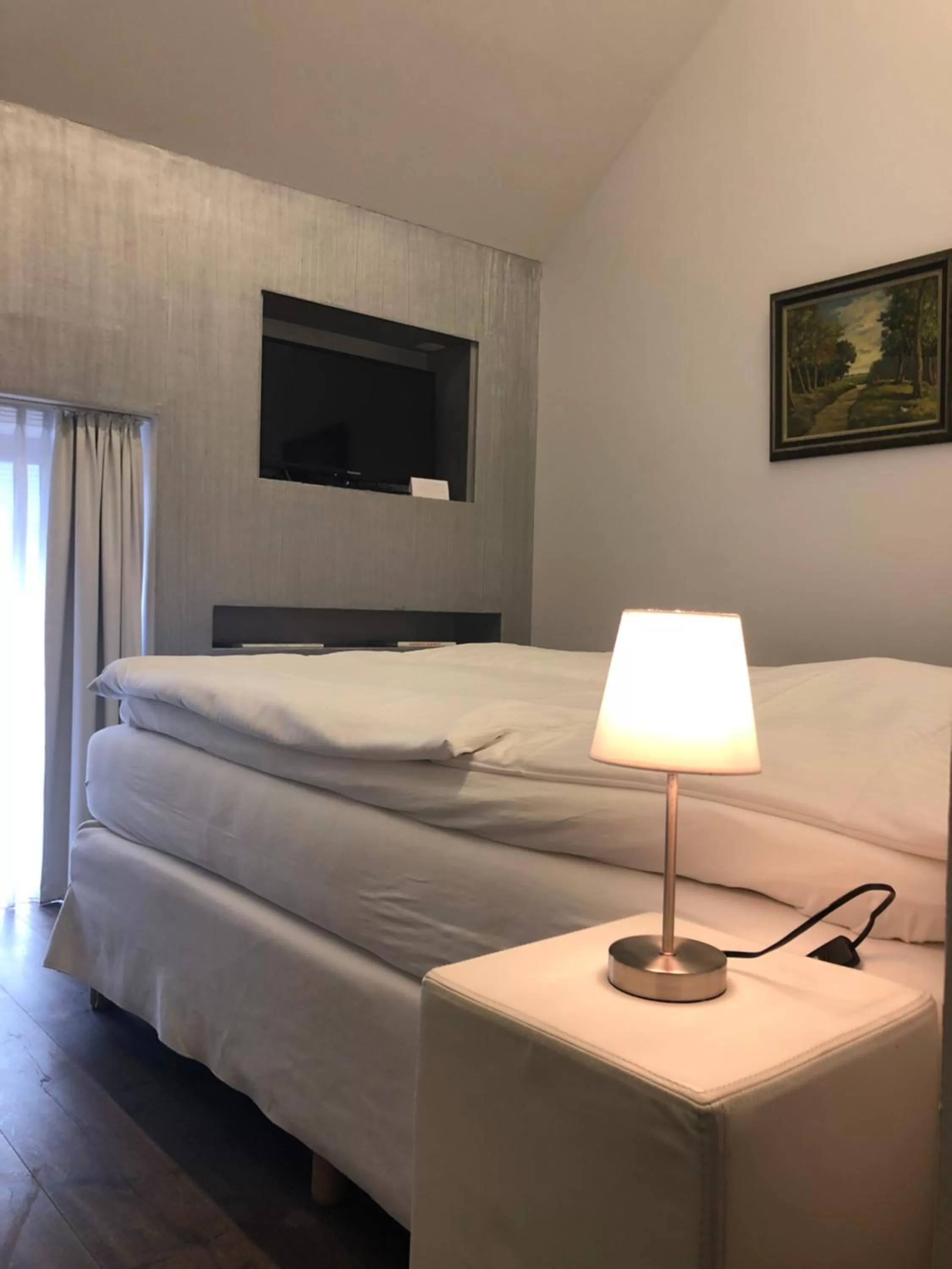 Photo of the whole room, Bed in Gut Hohenholz