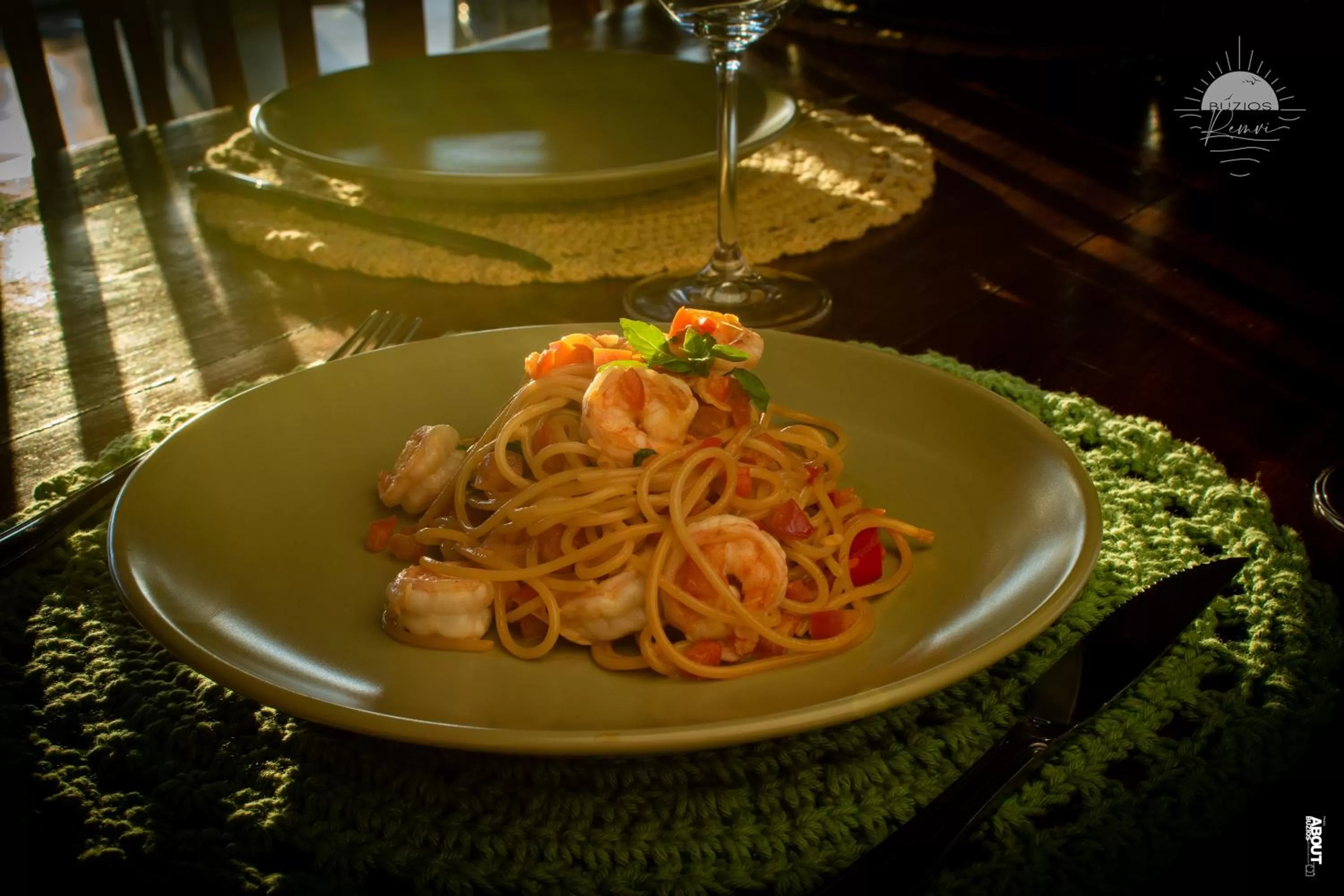 Restaurant/places to eat in Pousada Praia João Fernandes