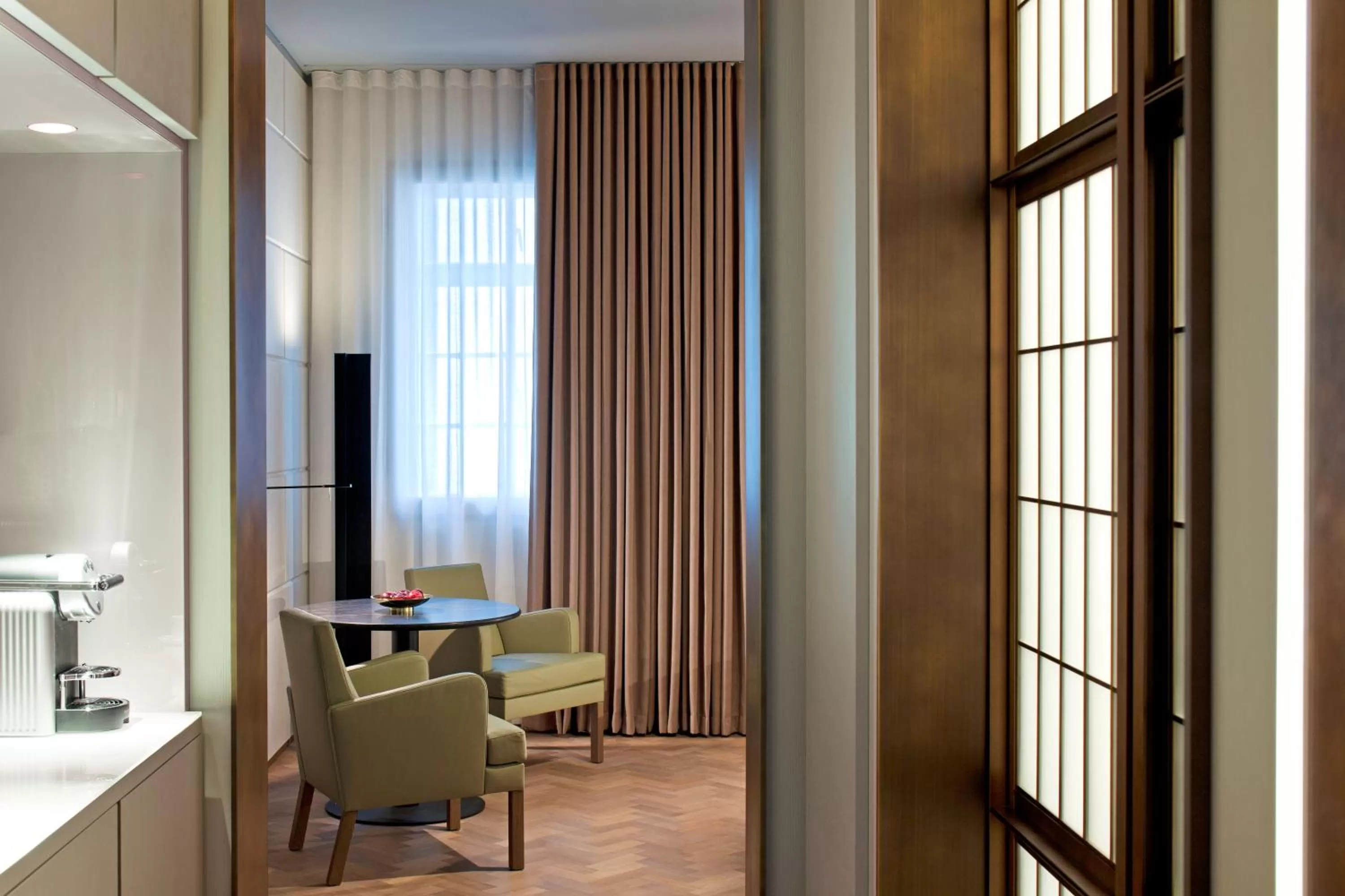 Bedroom in Hotel Cafe Royal