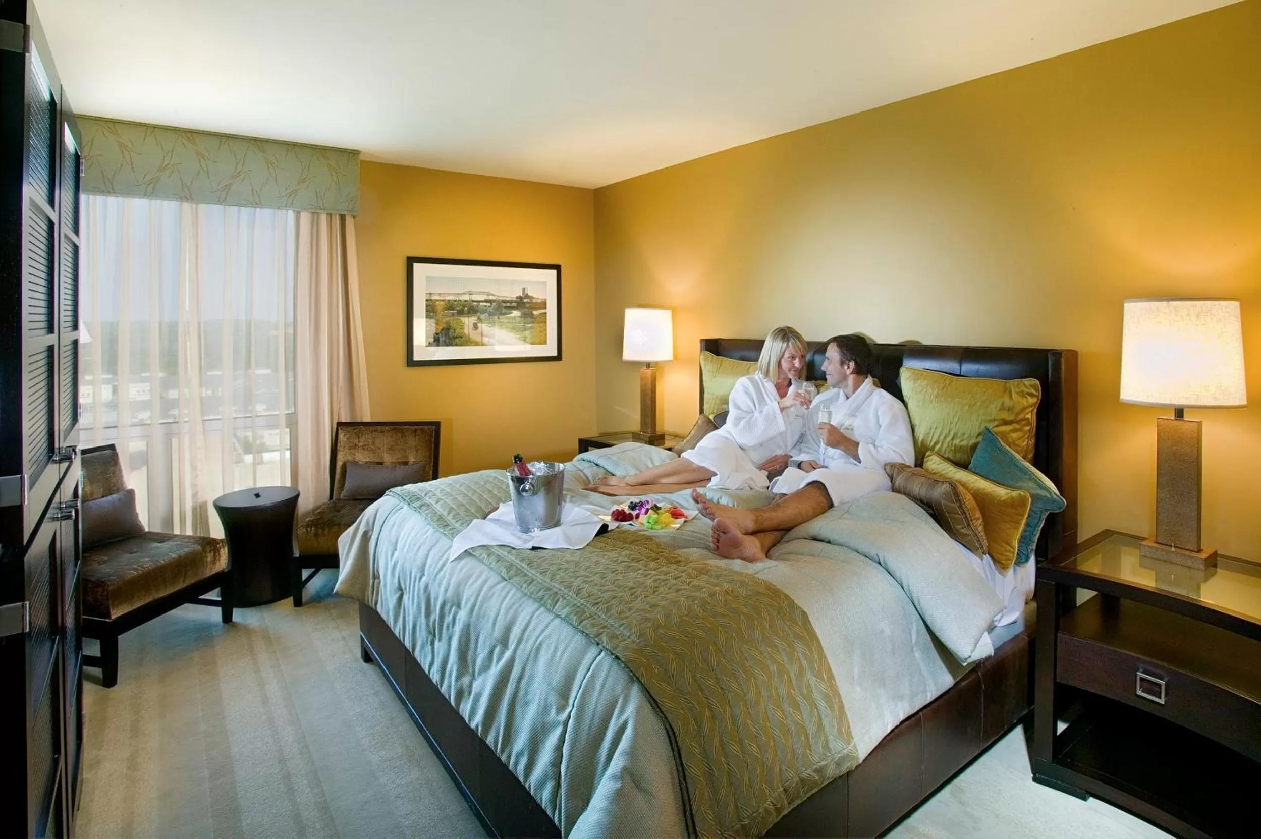 Bedroom in Heldrich Hotel and Conference Center