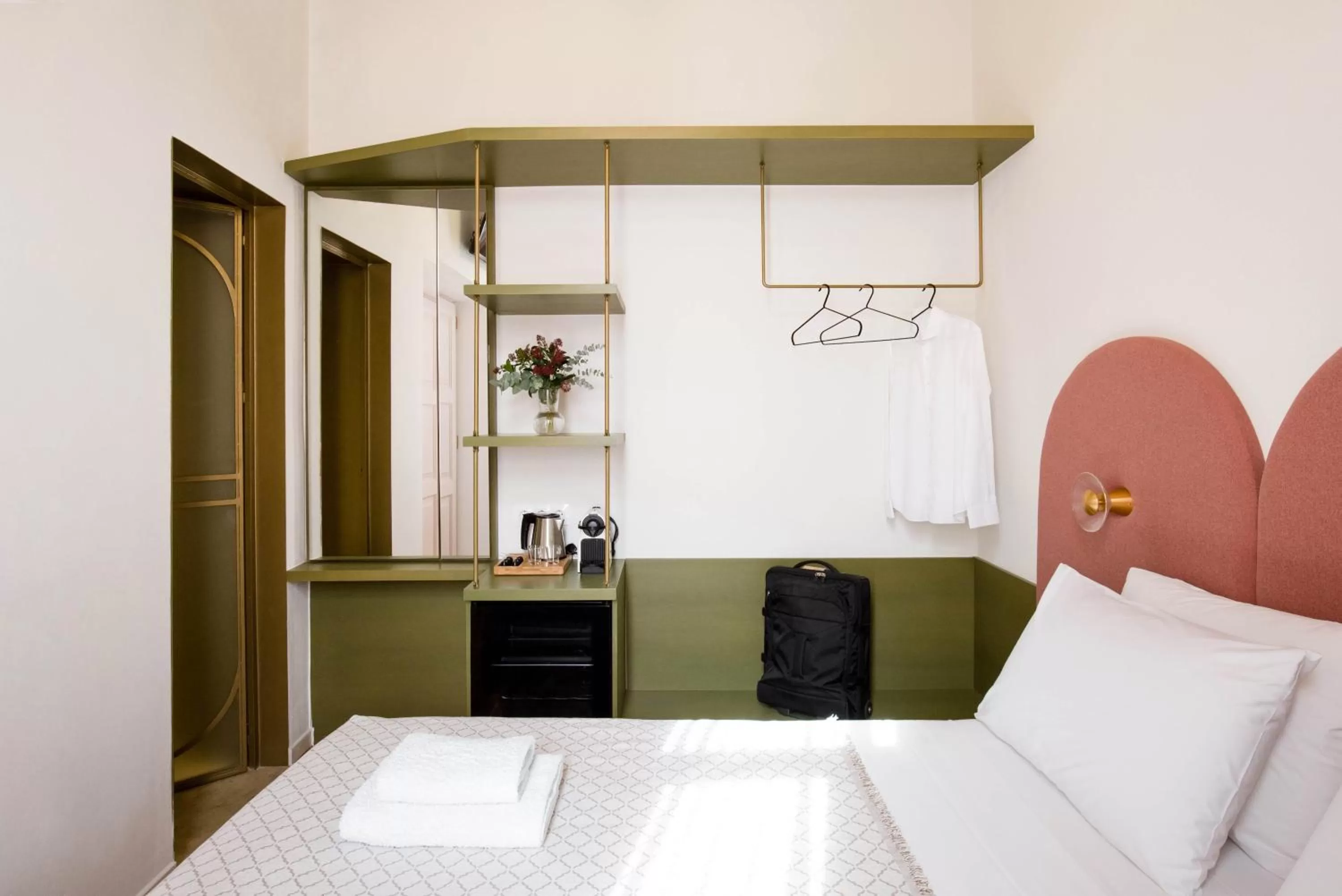 Bed in Neratze Hammam Suites