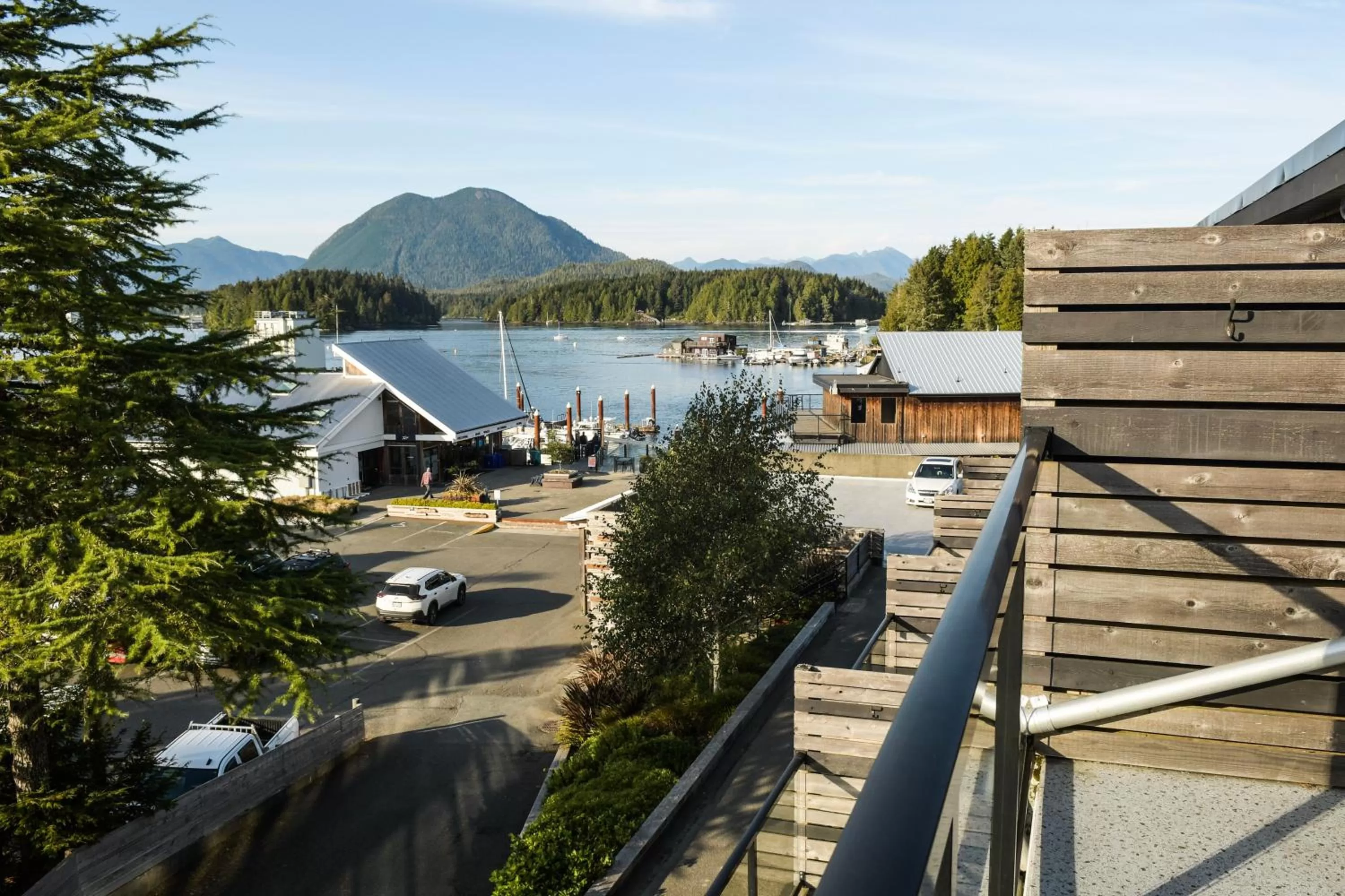 Mountain view in Tofino Resort + Marina